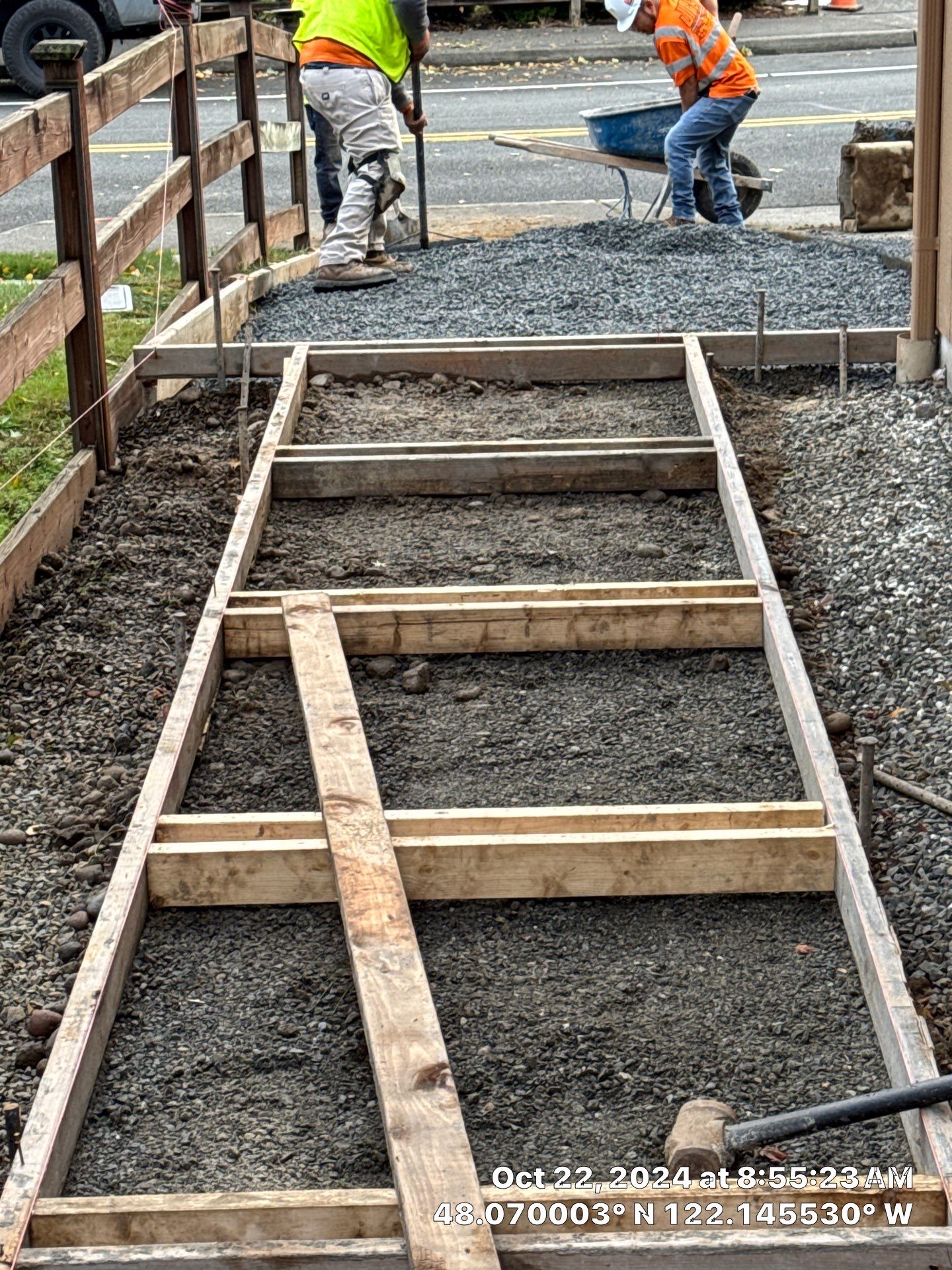 Custom Aggregate Walkway | Marysville  by Jireh Asphalt & Concrete Inc 