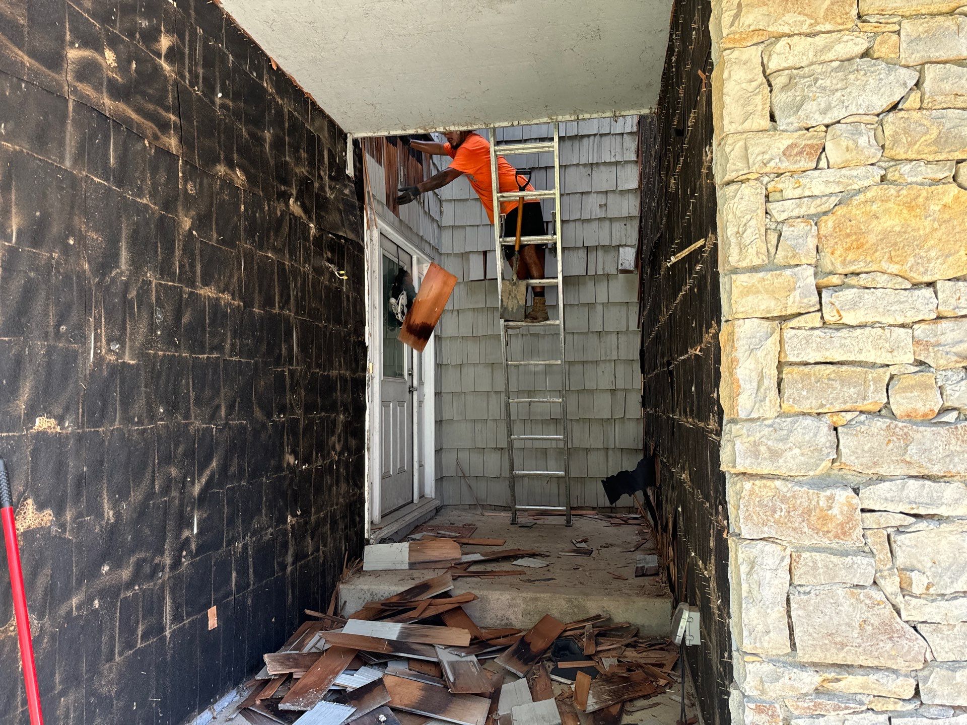 BYE BYE Wood Shakes by EEC Windows, Siding & Roofing