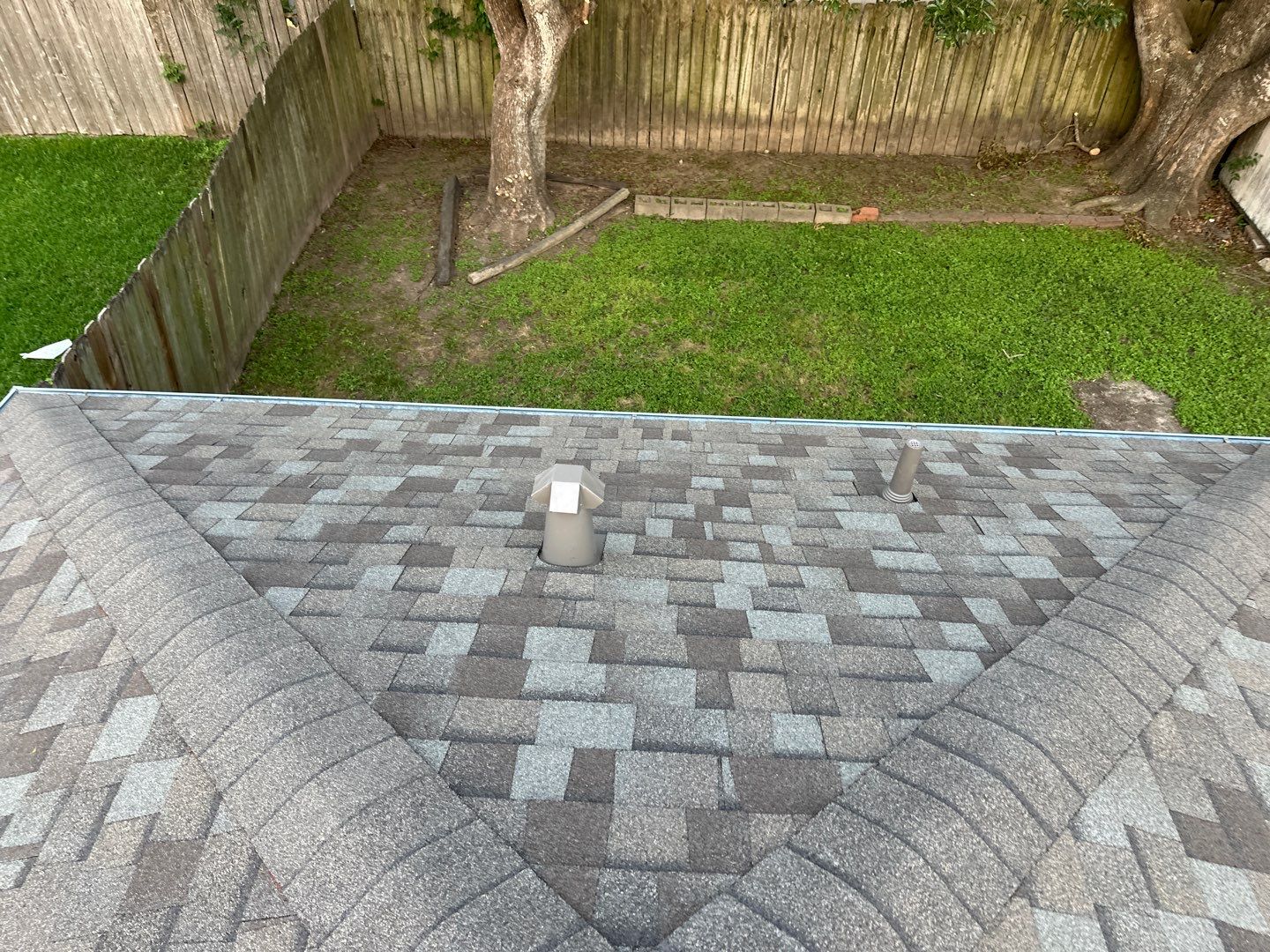 Residential Roofing Installation using Owen's Corning Duration (Lifetime) Shingles by Roof Repair Company