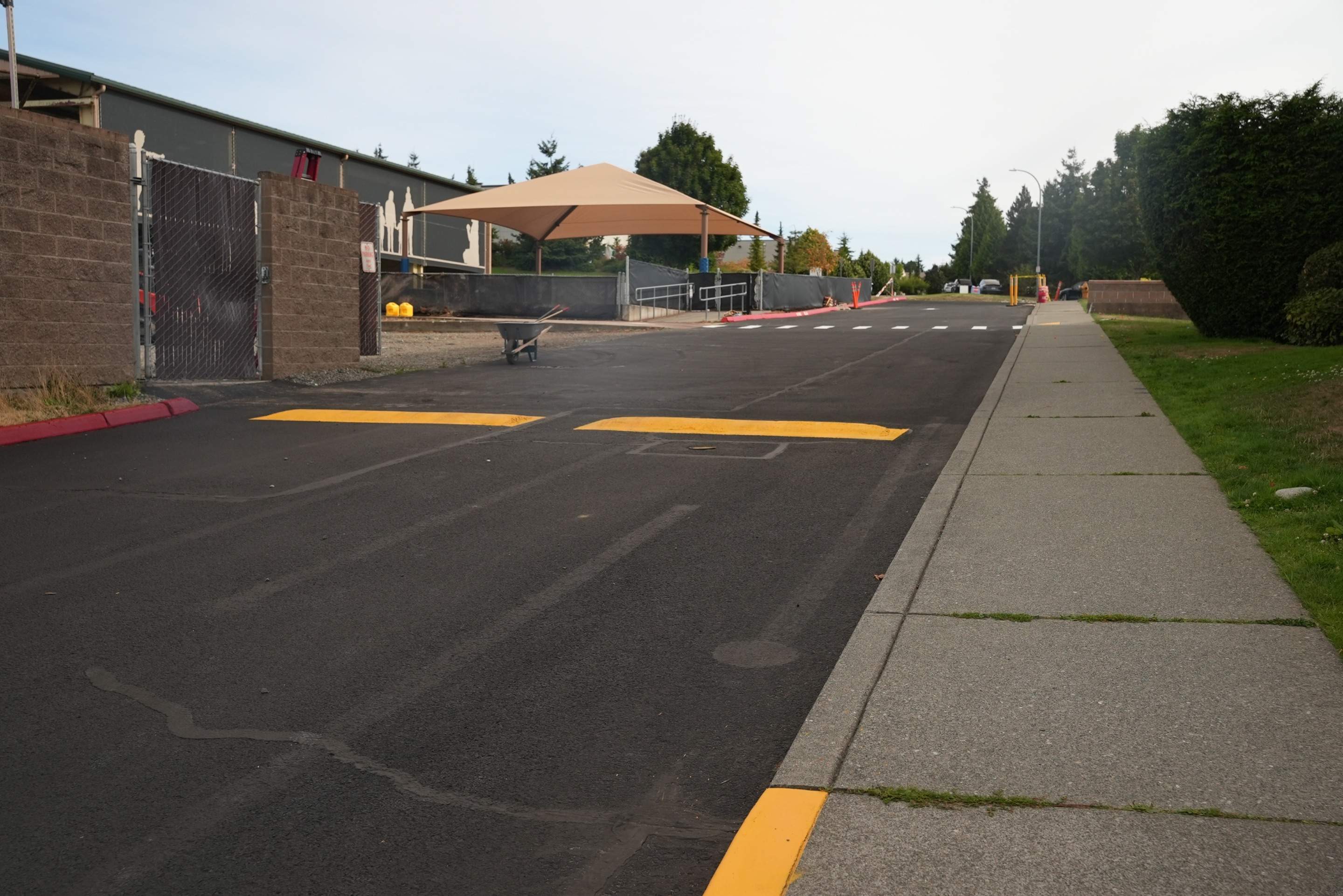 Sealcoating & Asphalt Patch Repairs | Everett  by Jireh Asphalt & Concrete Inc 