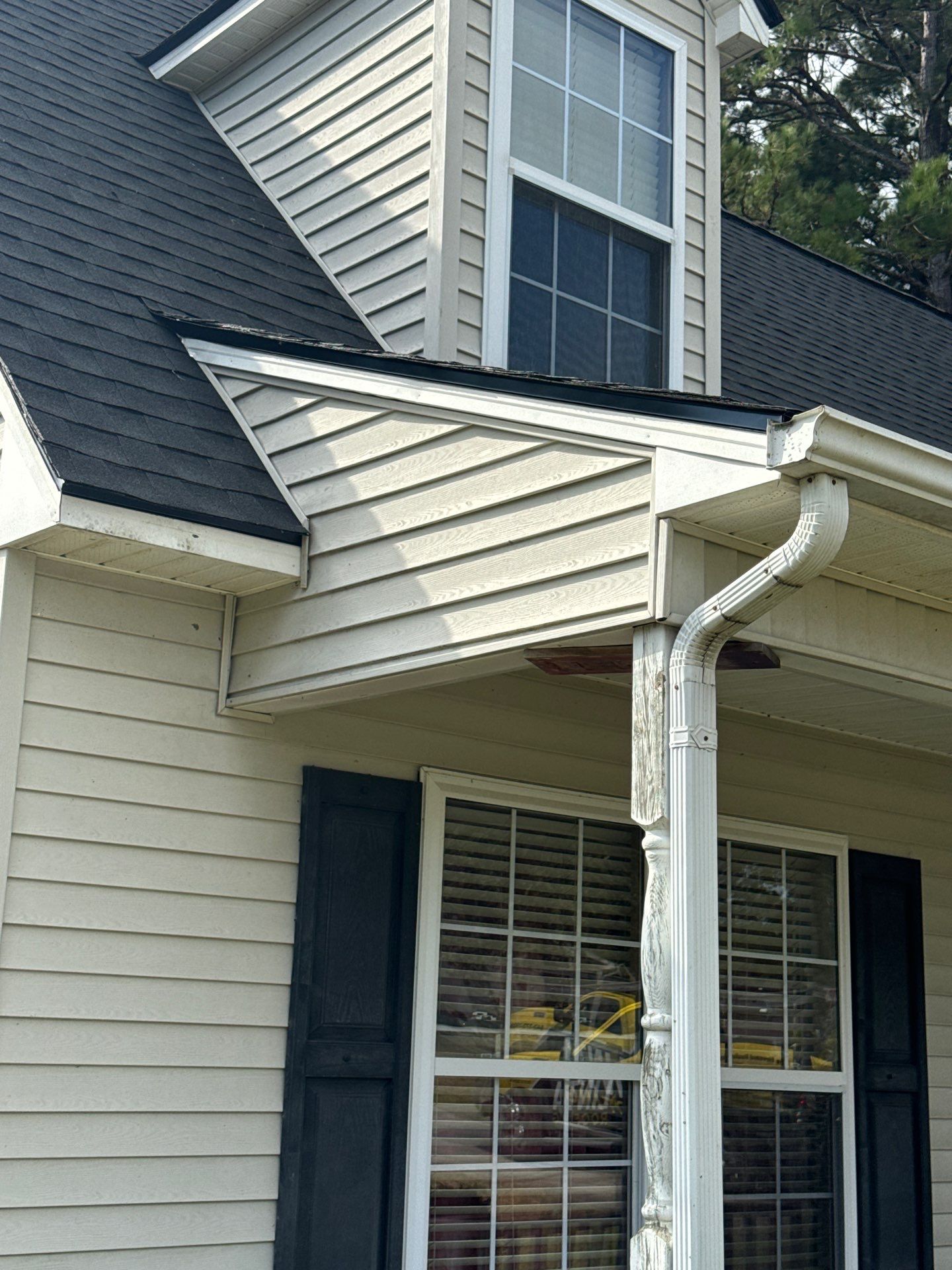 GAF HDZ - Charcoal by Linta Roofing