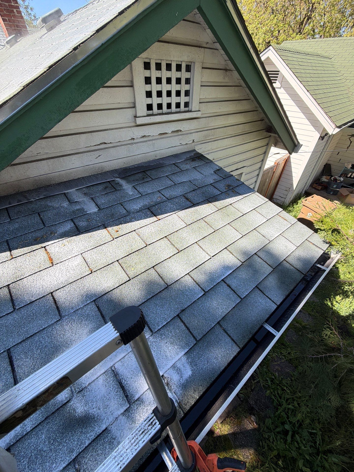 Project in Grants Pass by Roof Maxx of Grants Pass