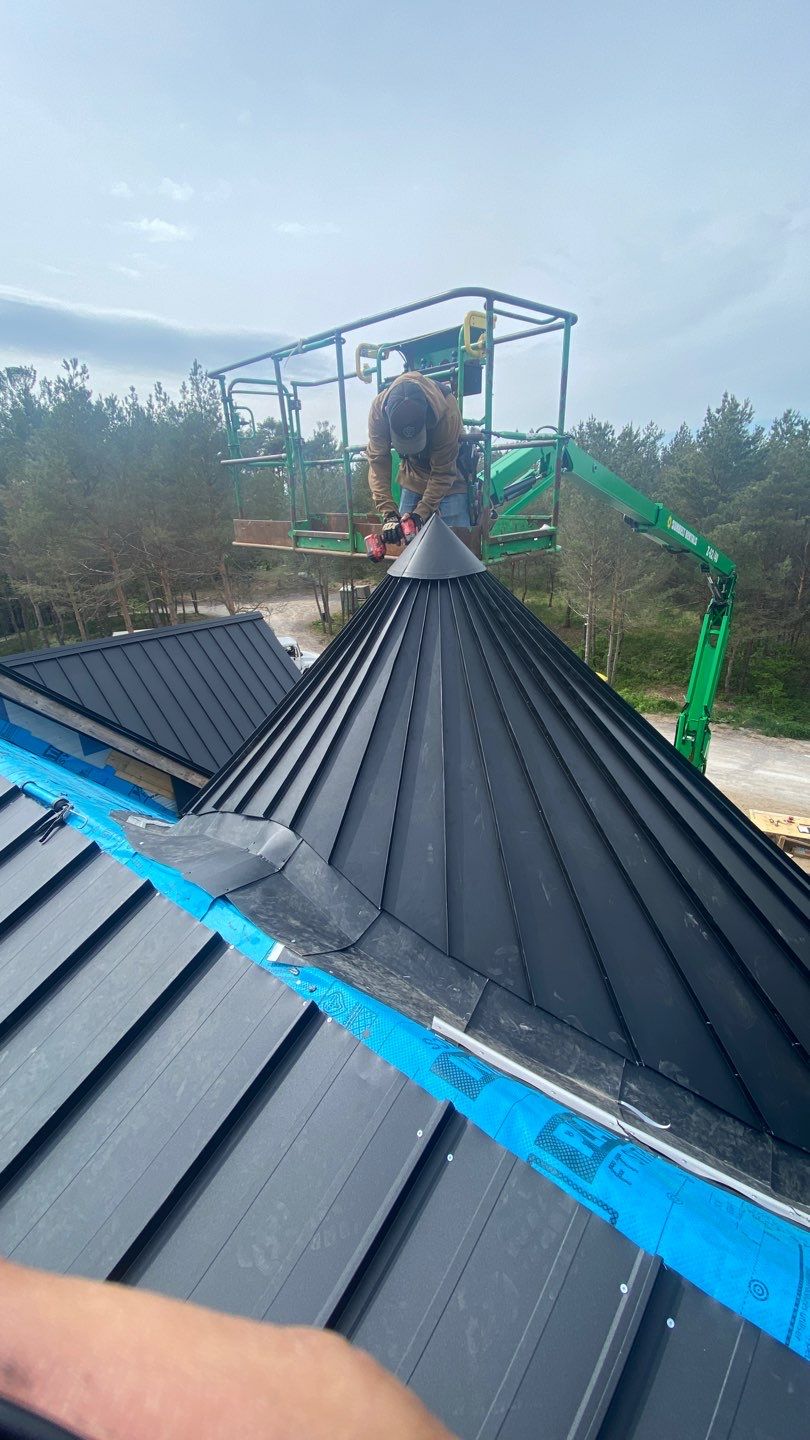 New Home Construction using 16" Standing Seam Panels by Jay Carter Roofing & Sheet Metal