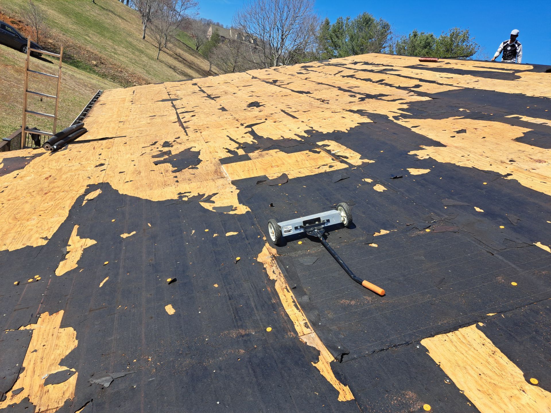 Burgundy Frost by Omnia Roofing