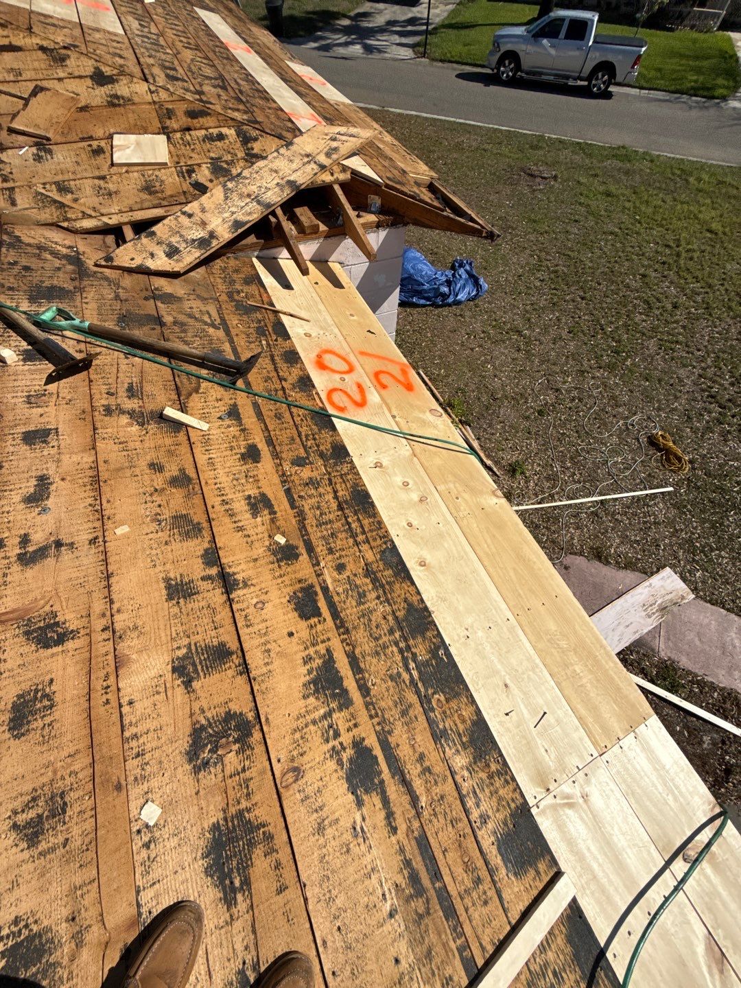 Project in St. Petersburg 33709 by Mitchell Roofing Company LLC 
