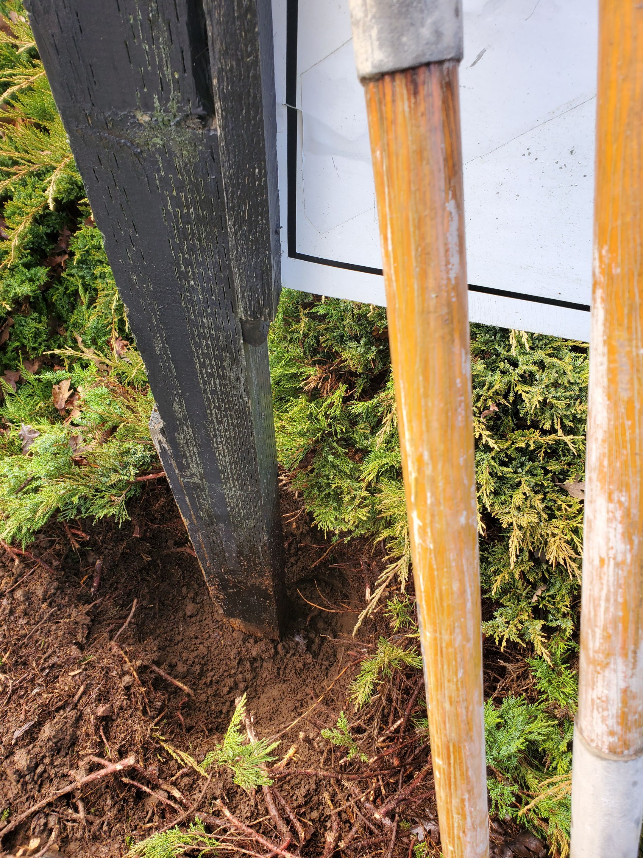 Secure both exterior business signage by Construction Now LLC