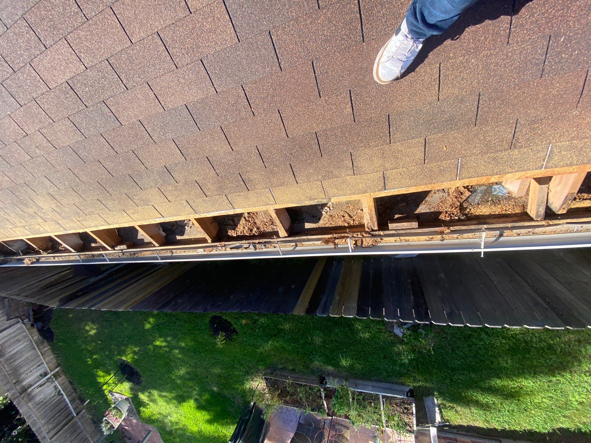 Residential Roofing Repair using Owen's Corning Duration (Lifetime) Shingles by Roof Repair Company