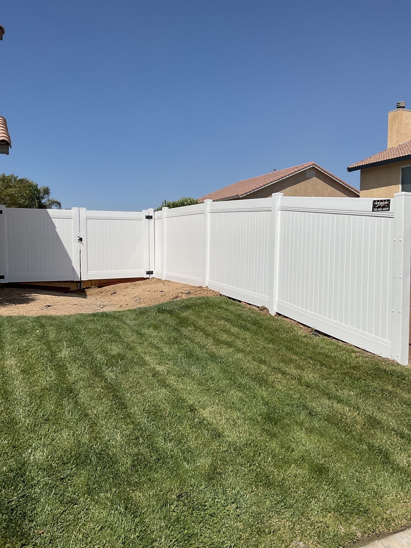 Fence Installation using Vinyl by Fence Guys Inc. 