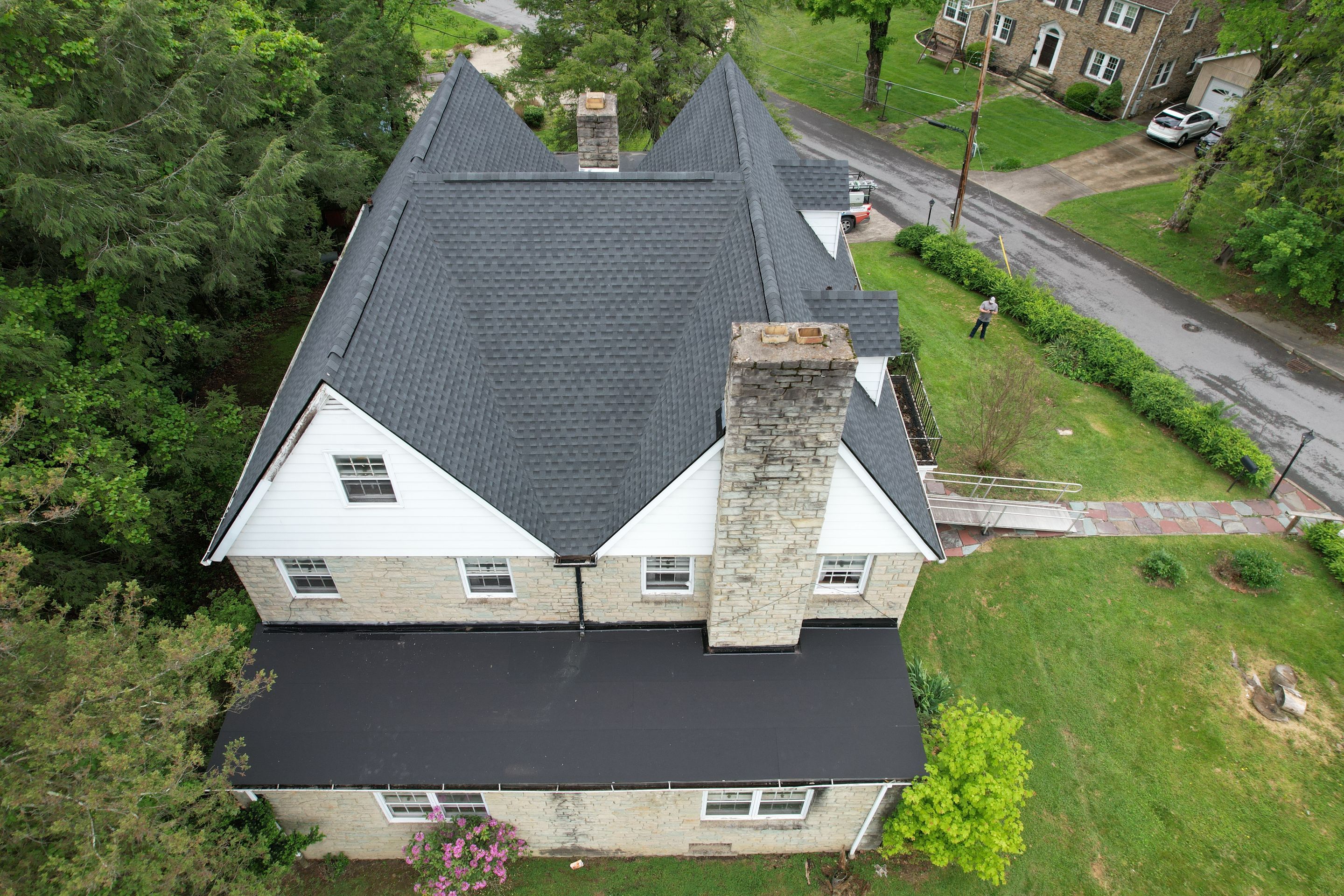 Residential Roofing Installation using GAF Timberline HDZ Charcoal by Rainstoppers Roofing