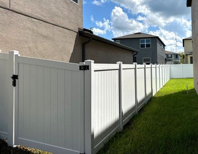 Vinyl Fence Installation using 6Ft White Vinyl Privacy Fence