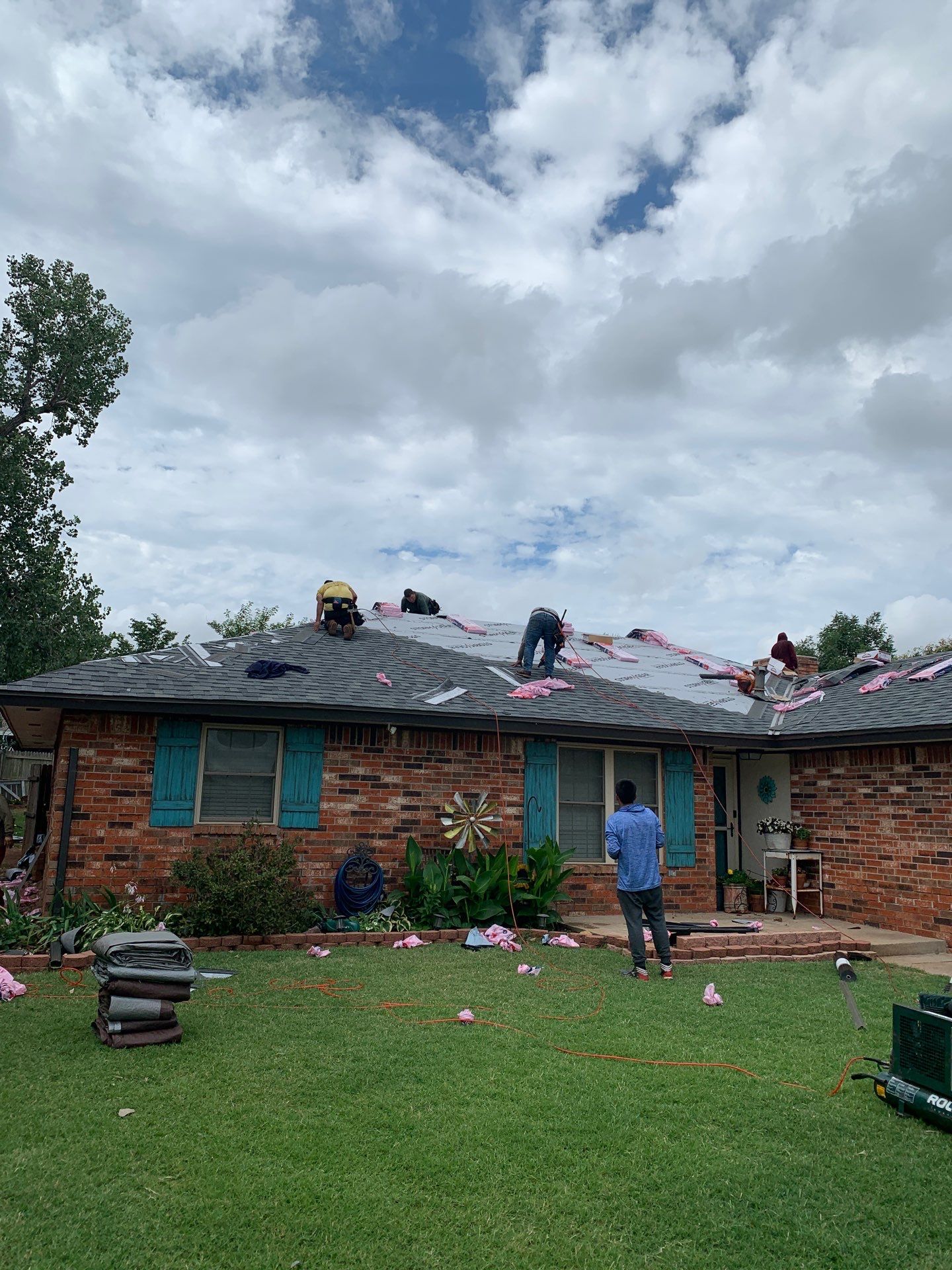 Residential Roofing Installation using Owens Corning by Castillo Roofing