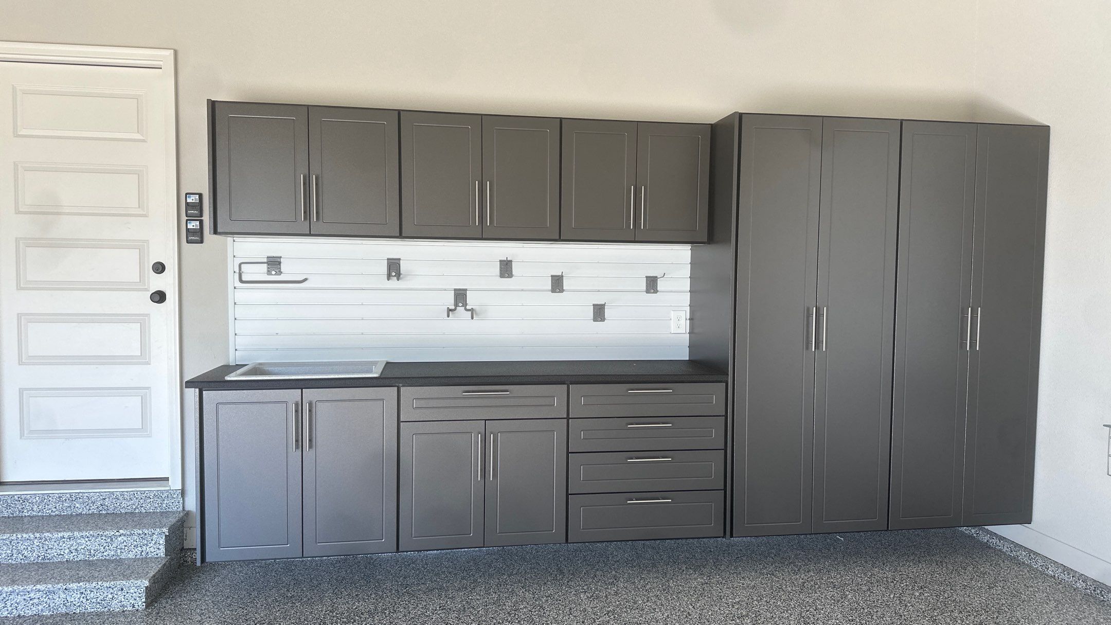 Lisa S. chose a pewter powder on her cabinets by Banner Garage