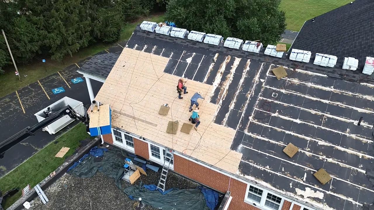 ATLAS PINNACLE COLOR: BLACK PRISTINE by Eagle Eye Roofing