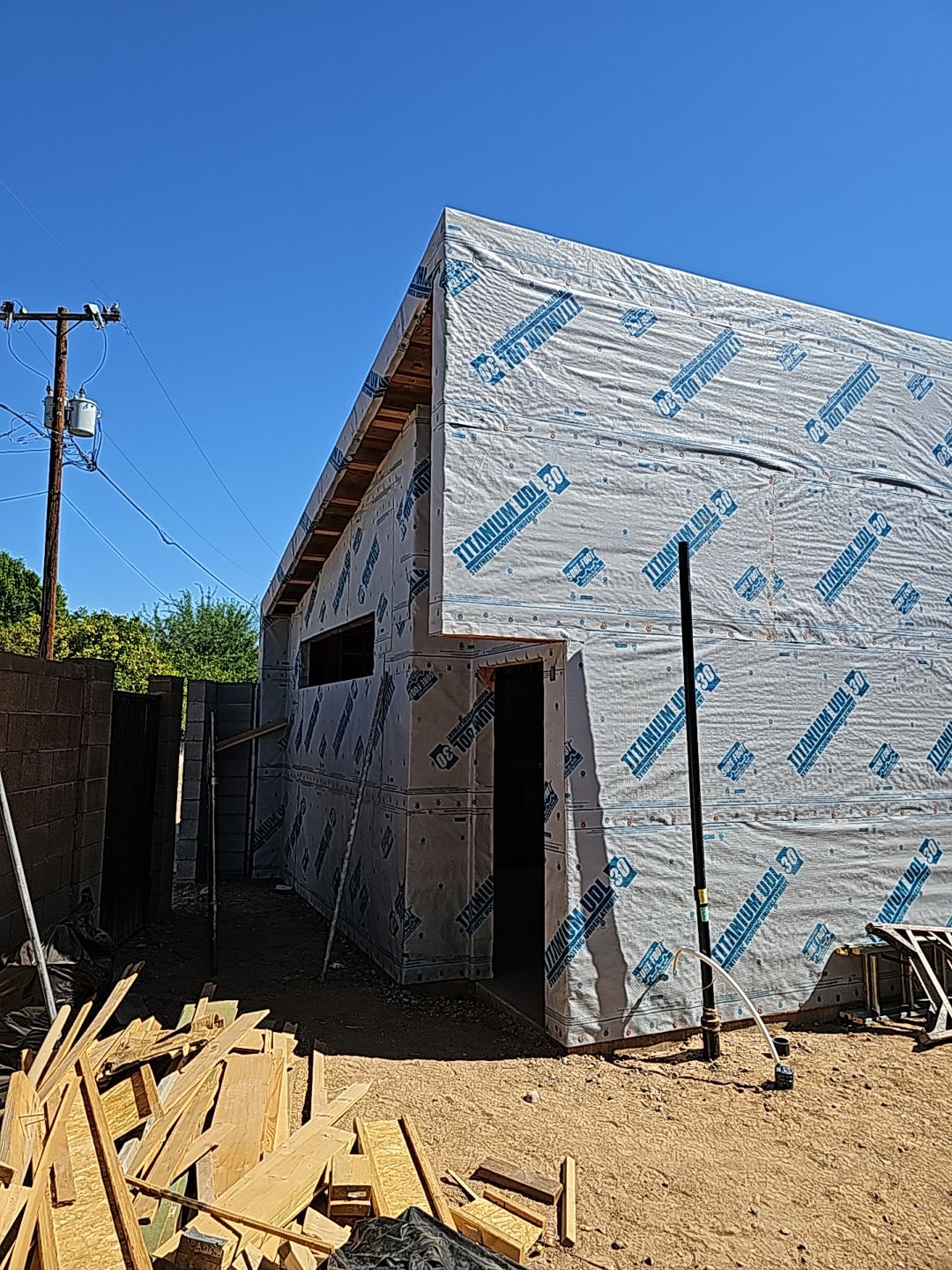 Black Standing Seam by Reimagine Roofing