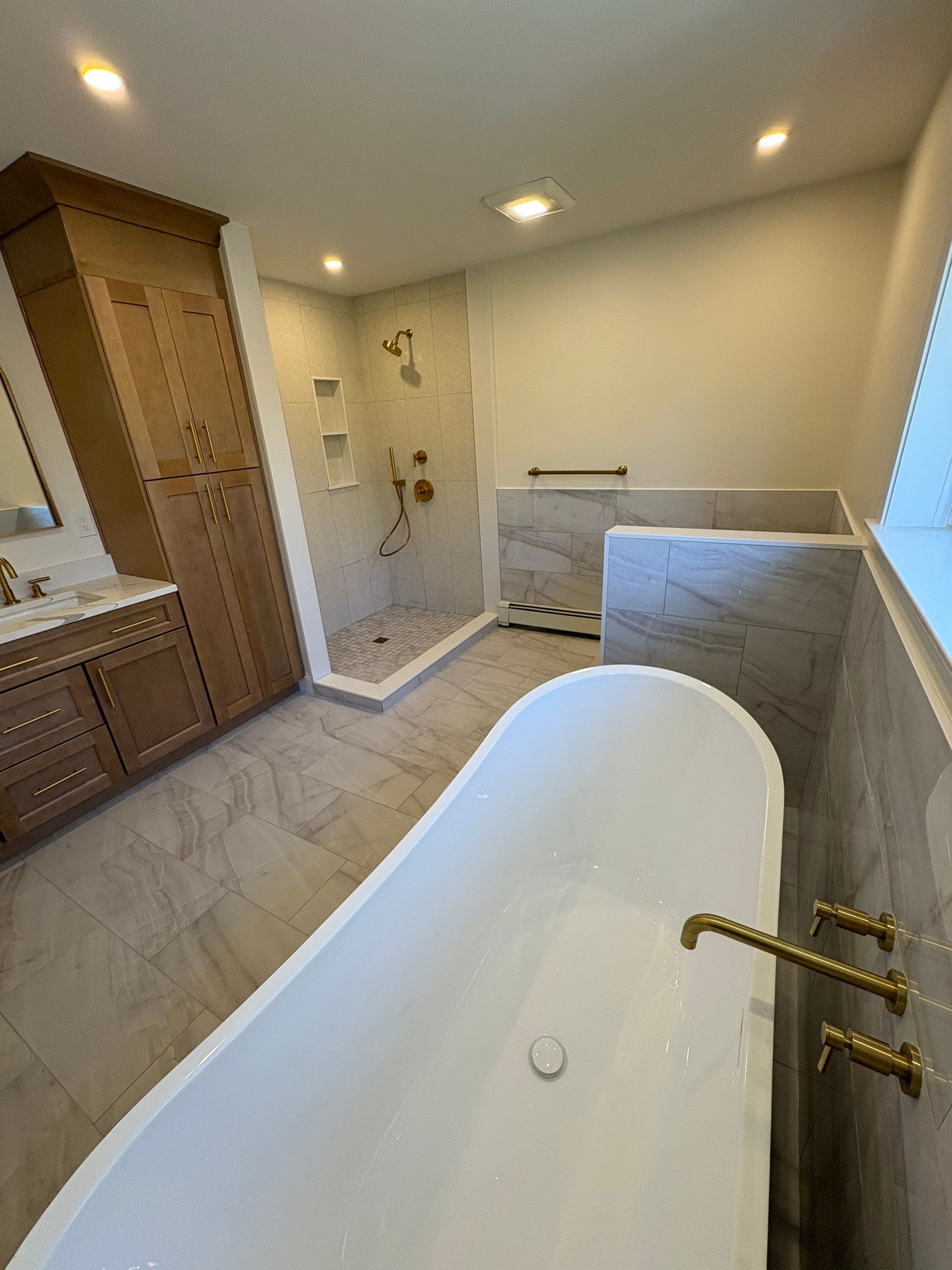 Bathroom Remodeling in Norwell  by Us Propaint And Renovation