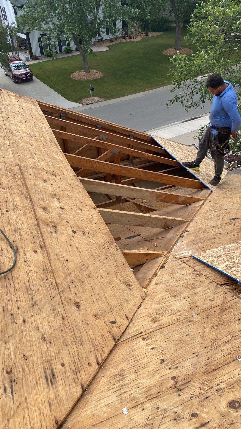 Roof Replacement using CertainTeed Landmark by 180 Contractors