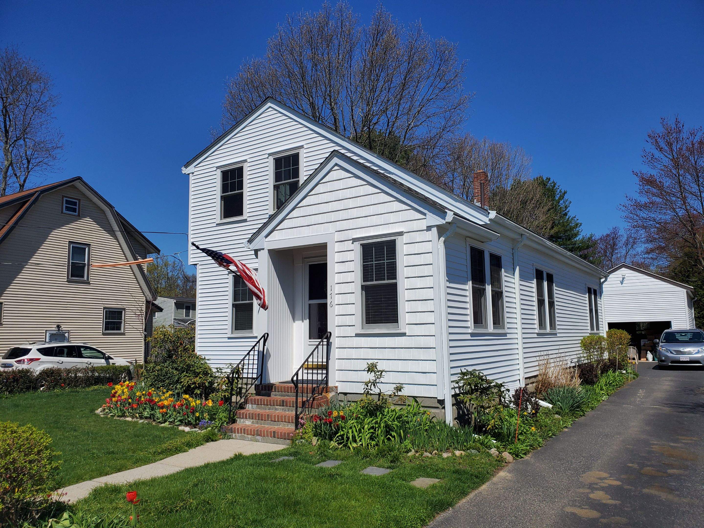 Siding Installation using CertainTeed by UBrothers Construction