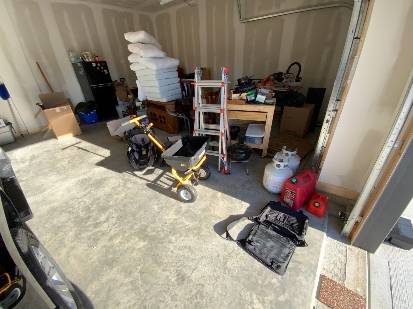 Garage using Domino  by Select Painting, Coatings & Garage Cabinets