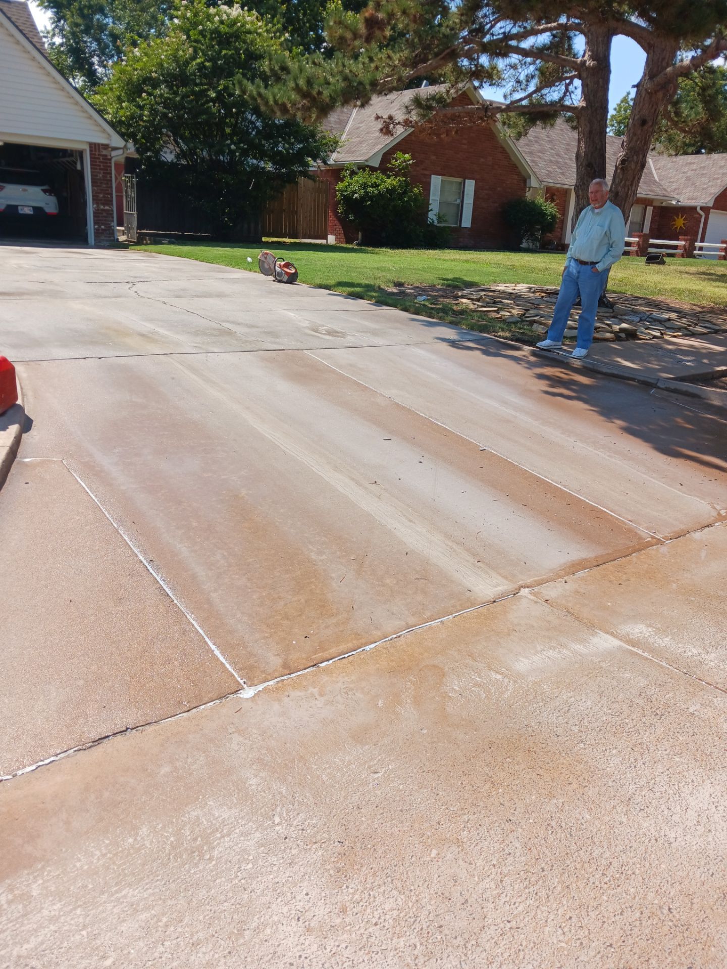 Concrete Driveway using Concrete  by Clays Services Inc