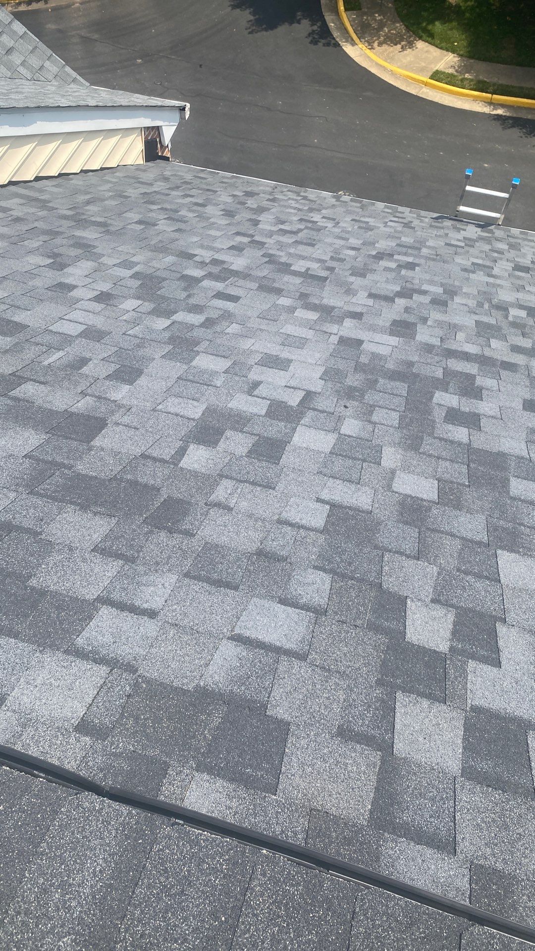 Fairfax: Residential Roof Installation with CertainTeed Landmark PRO in Max Def Moire Black by RM Banning, Inc.