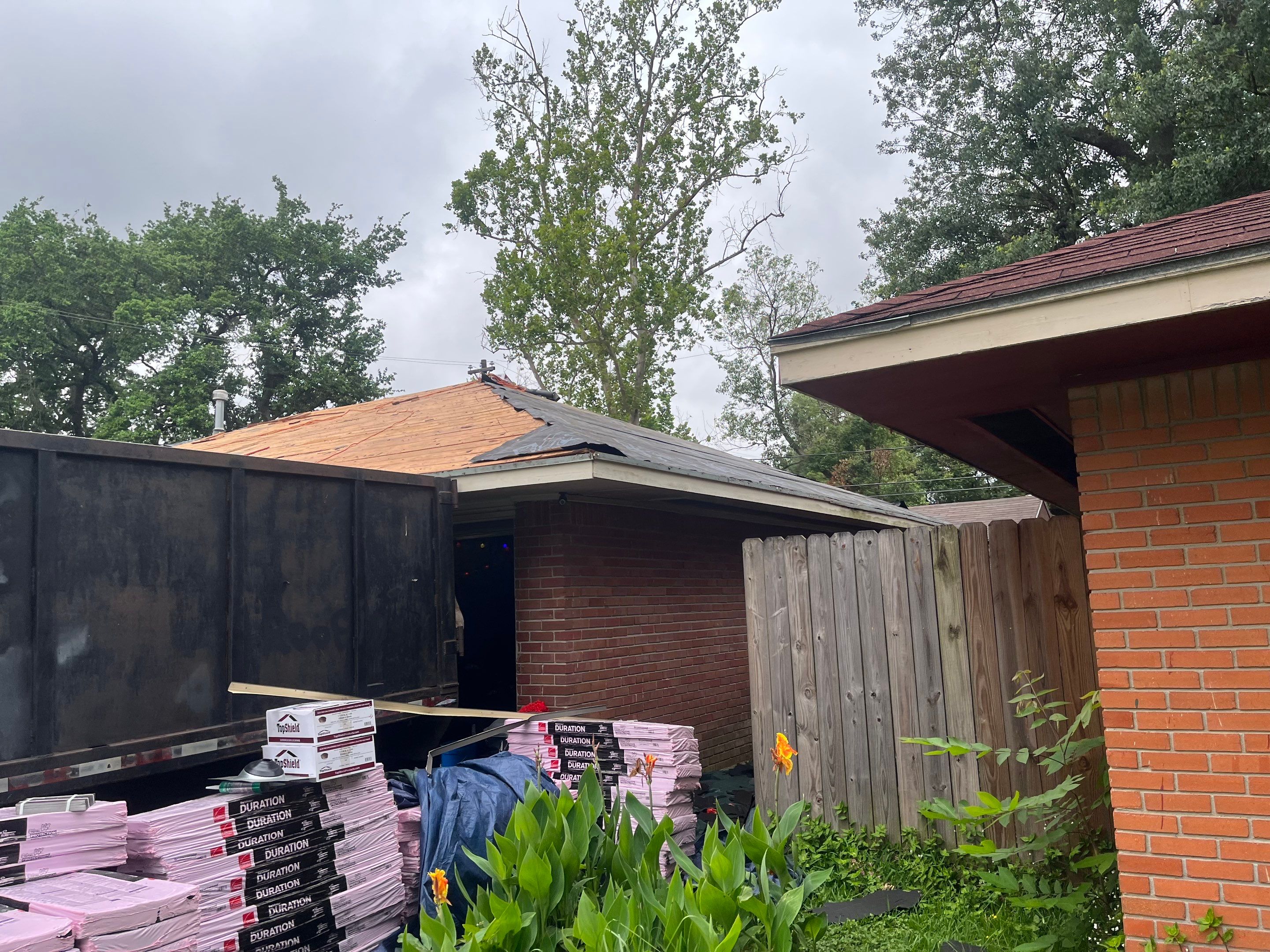 Residential Roofing Installation using Owen's Corning Duration by Roof Concepts Construction