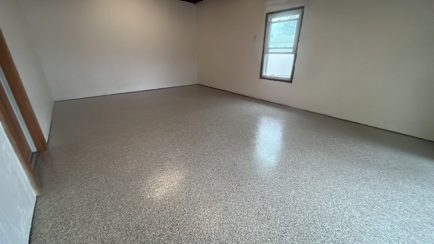 Garage in Nashua, NH 03060 by Symphony Concrete Coatings