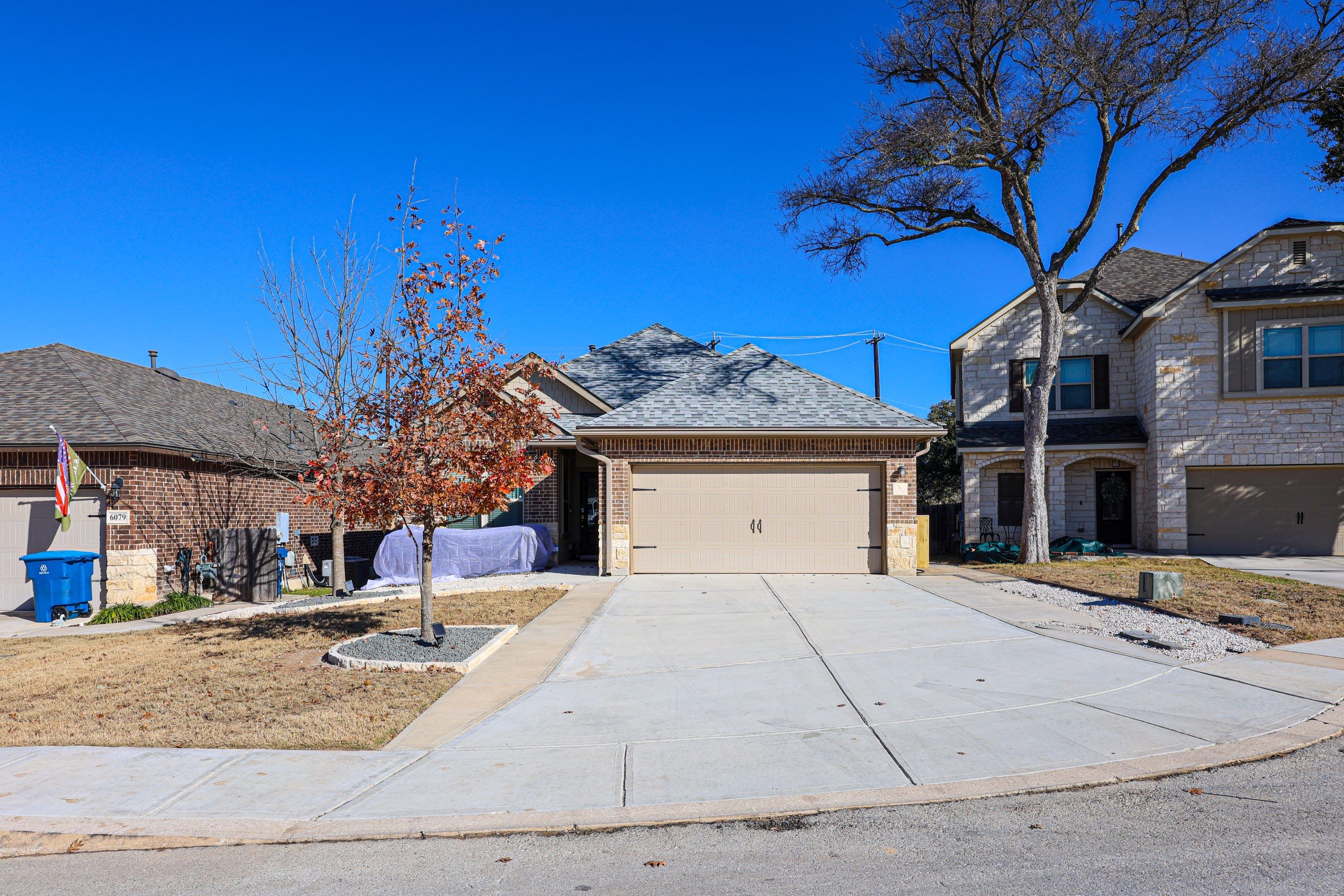 Wortham Oaks, San Antonio by Hole In One Lawns, LLC