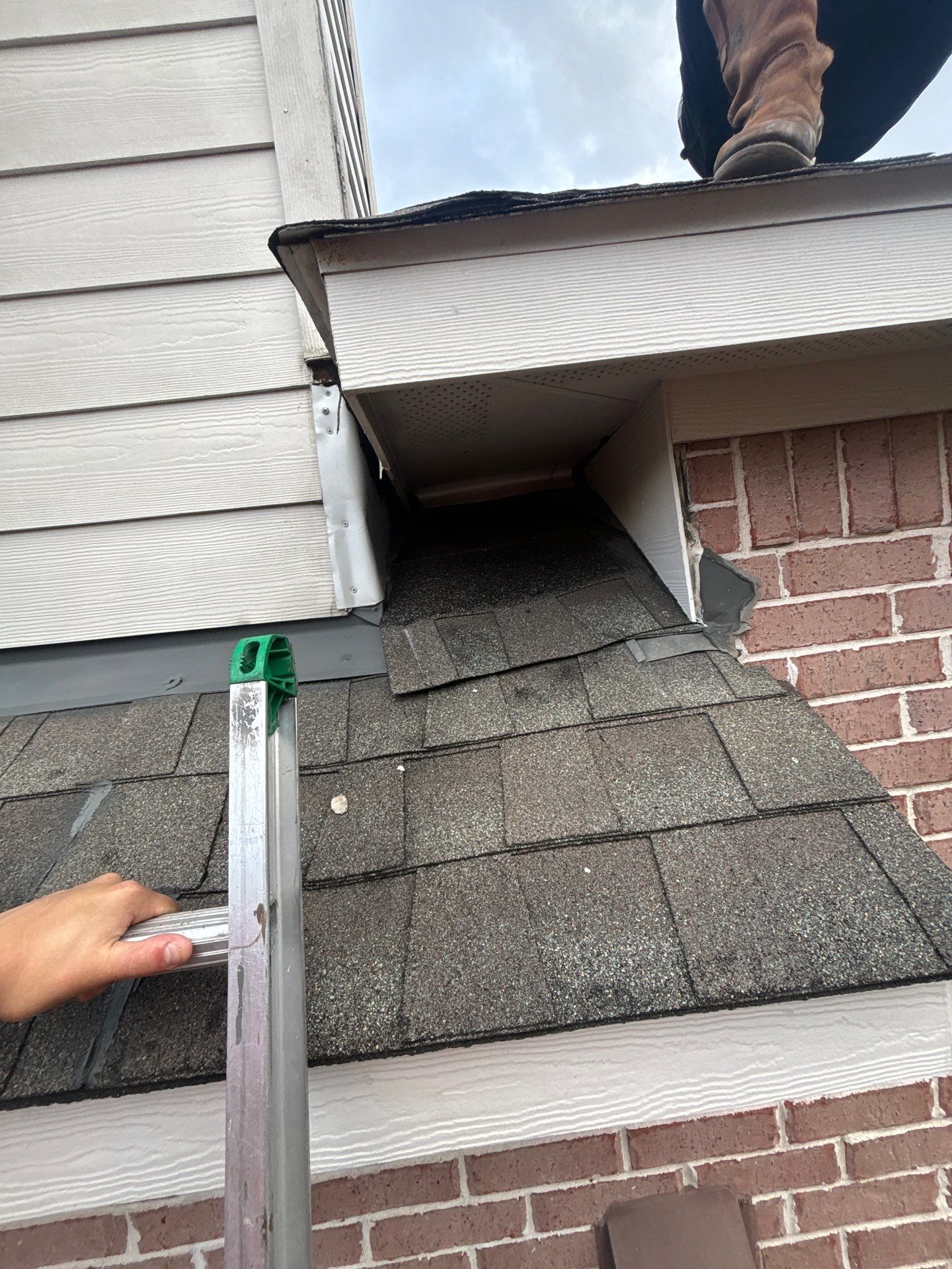 Roof Repair Pearland by Roof Repair Company