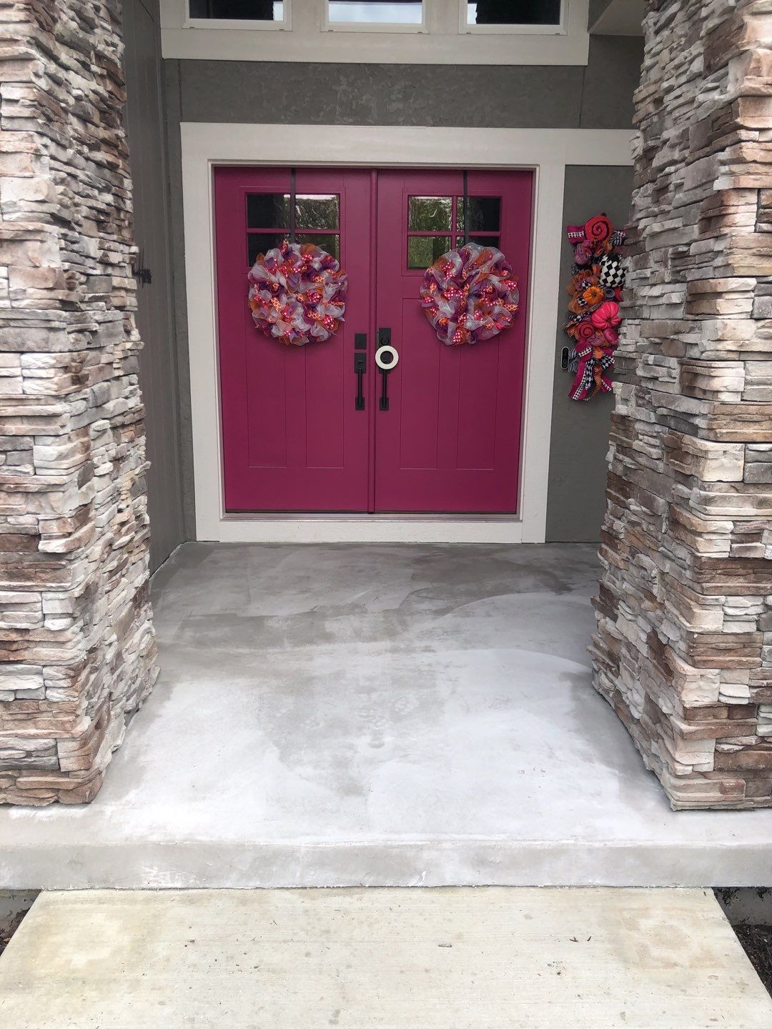 Overland Park -- Front Porch with Tuscan Flagstone Overlay by Big Red Decorative Concrete, LLC