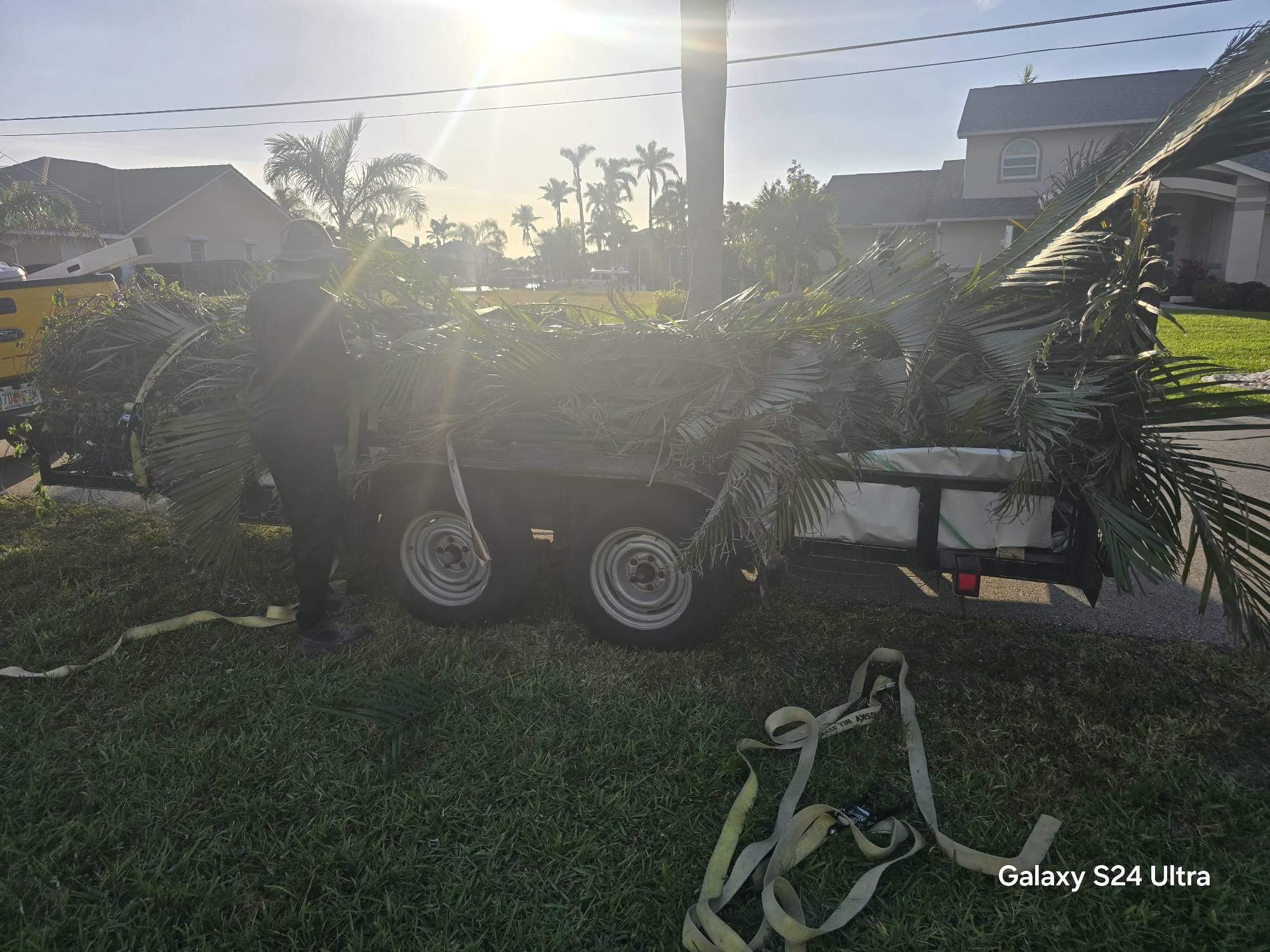 Full Residential Vinyl Privacy Fence Installation in Cape Coral by True Fence LLC