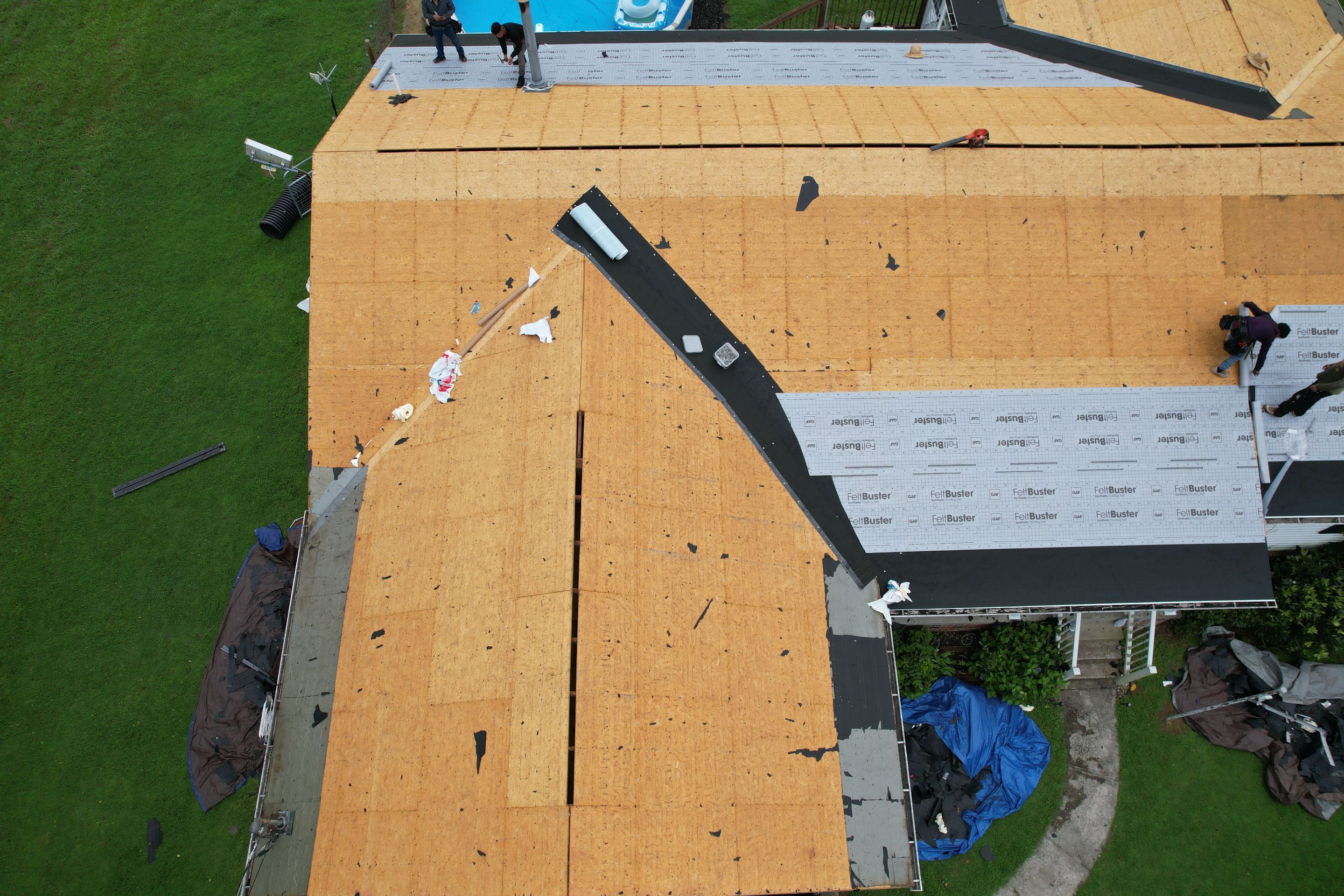 Residential Roofing Installation using GAF Timberline HDZ Charcoal by Rainstoppers Roofing