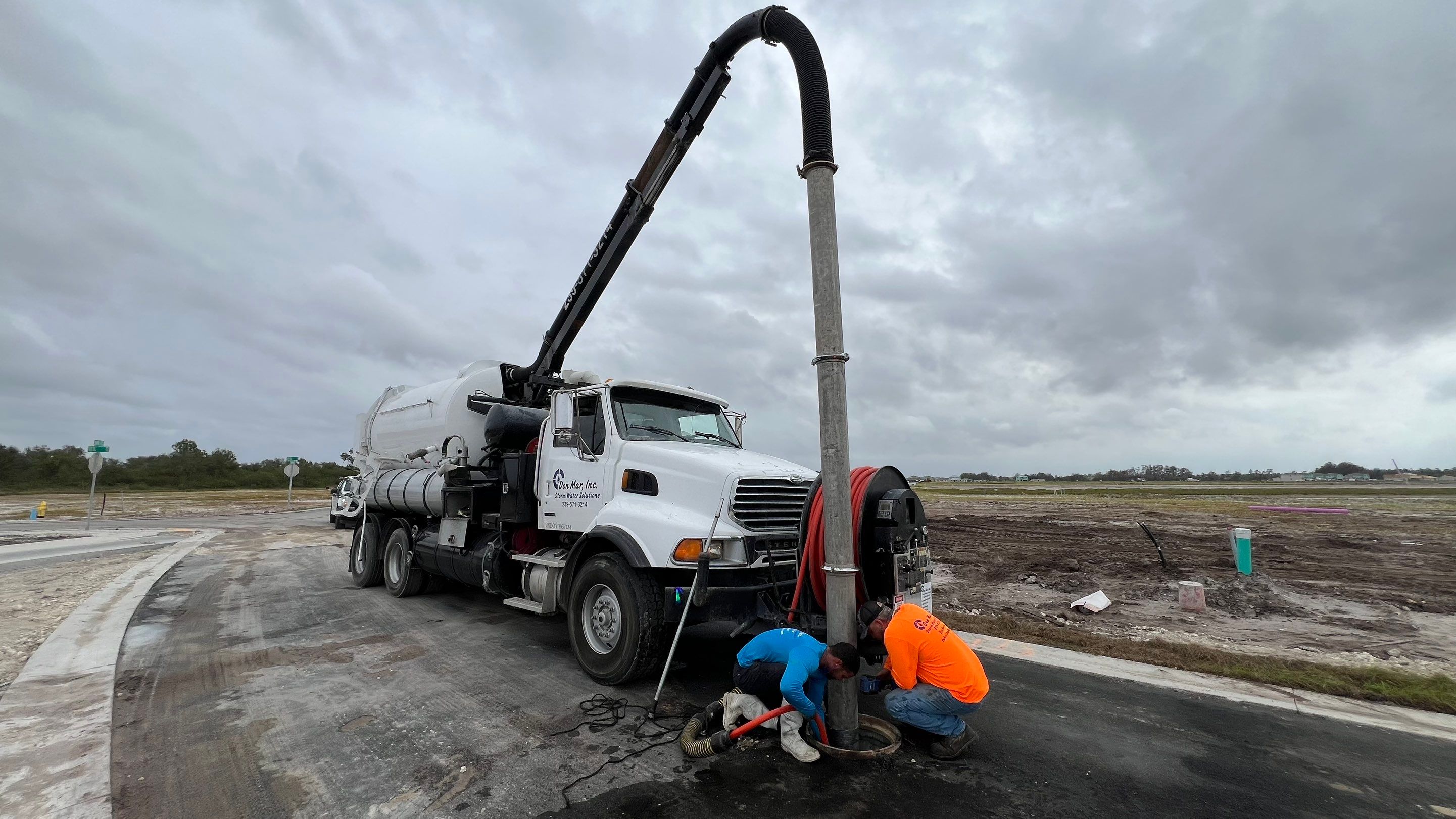 Lehigh Acres New Construction Community Sewer System Cleaning Part 2 by APS Power & Water