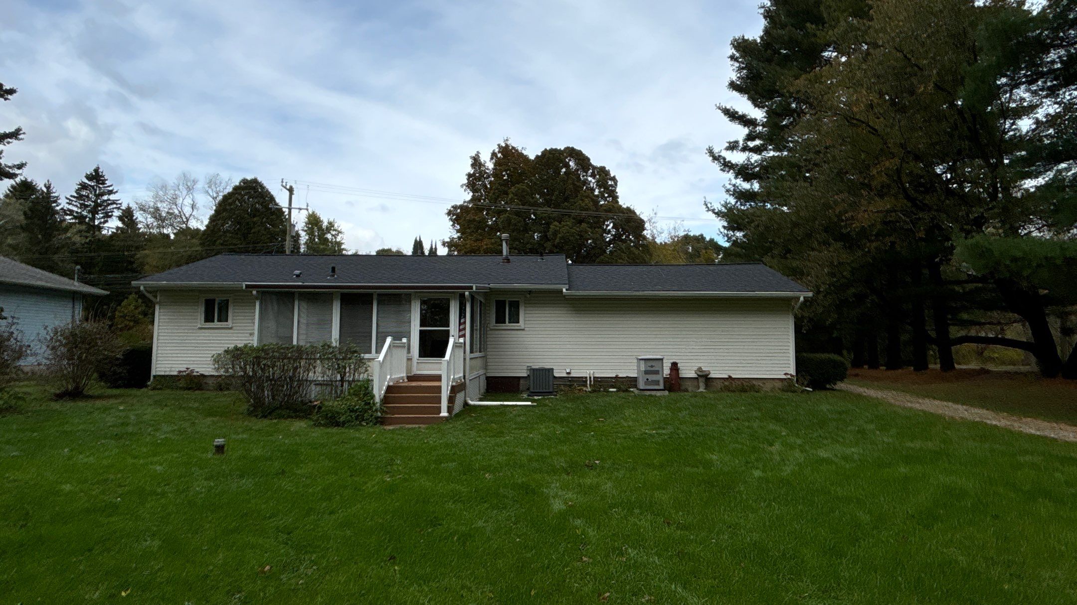 Roof Replacement using CertainTeed Landmark by 180 Contractors