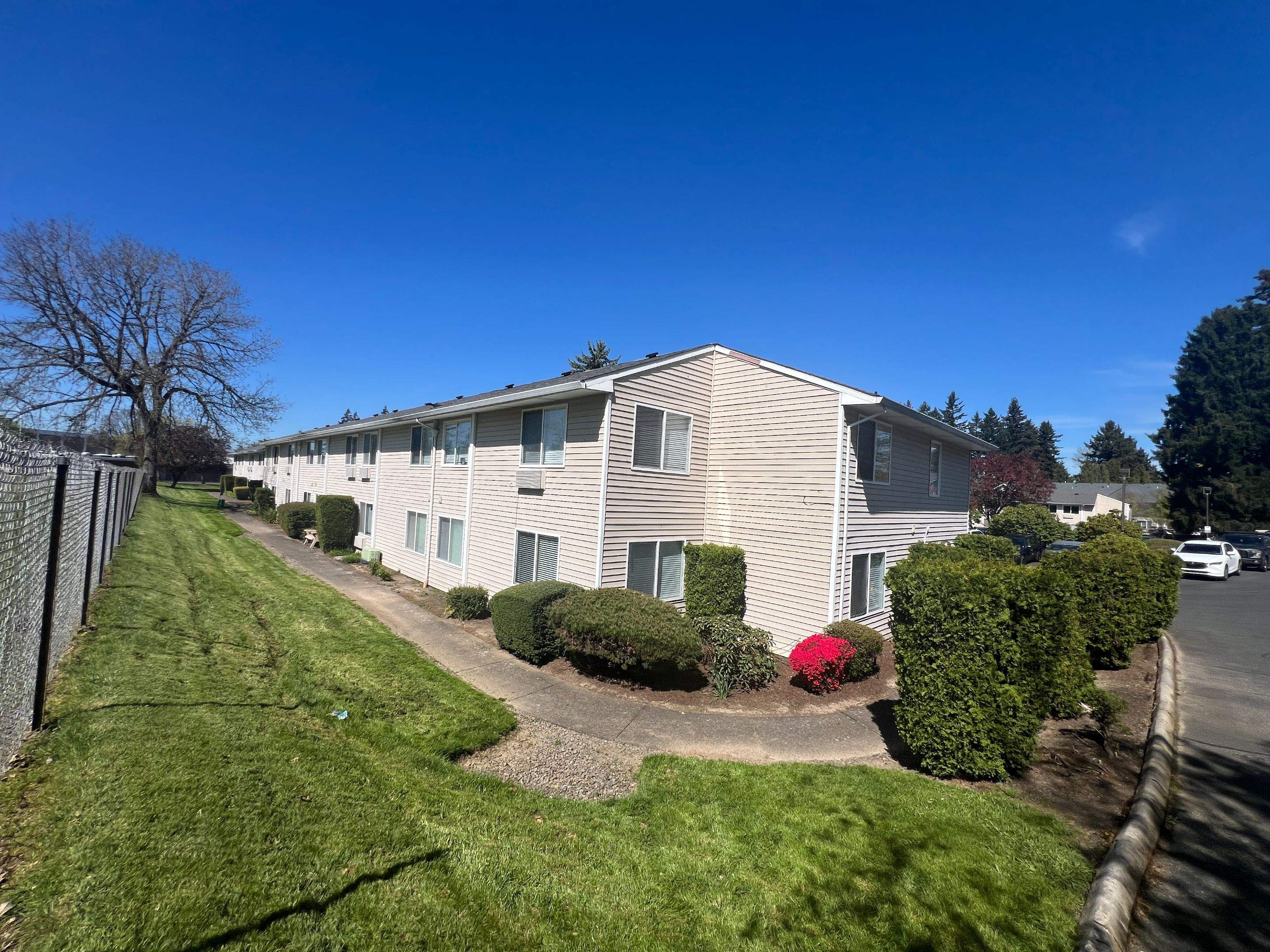 Edgewood Senior Living - SIDING & WINDOWS by Advanced Contracting Inc