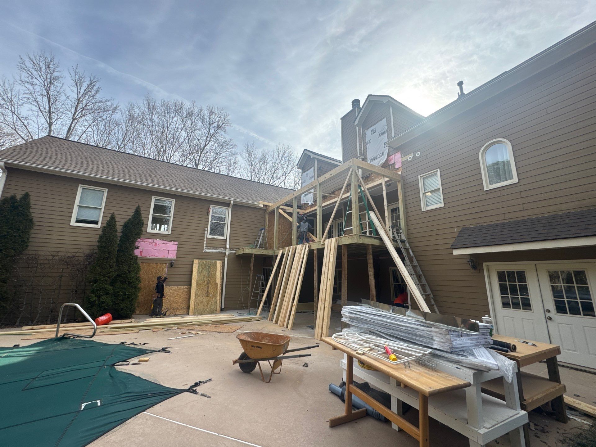 Elevated Deck and Screened-In Porch Replacement in Powder Springs by Swift Home Renovations