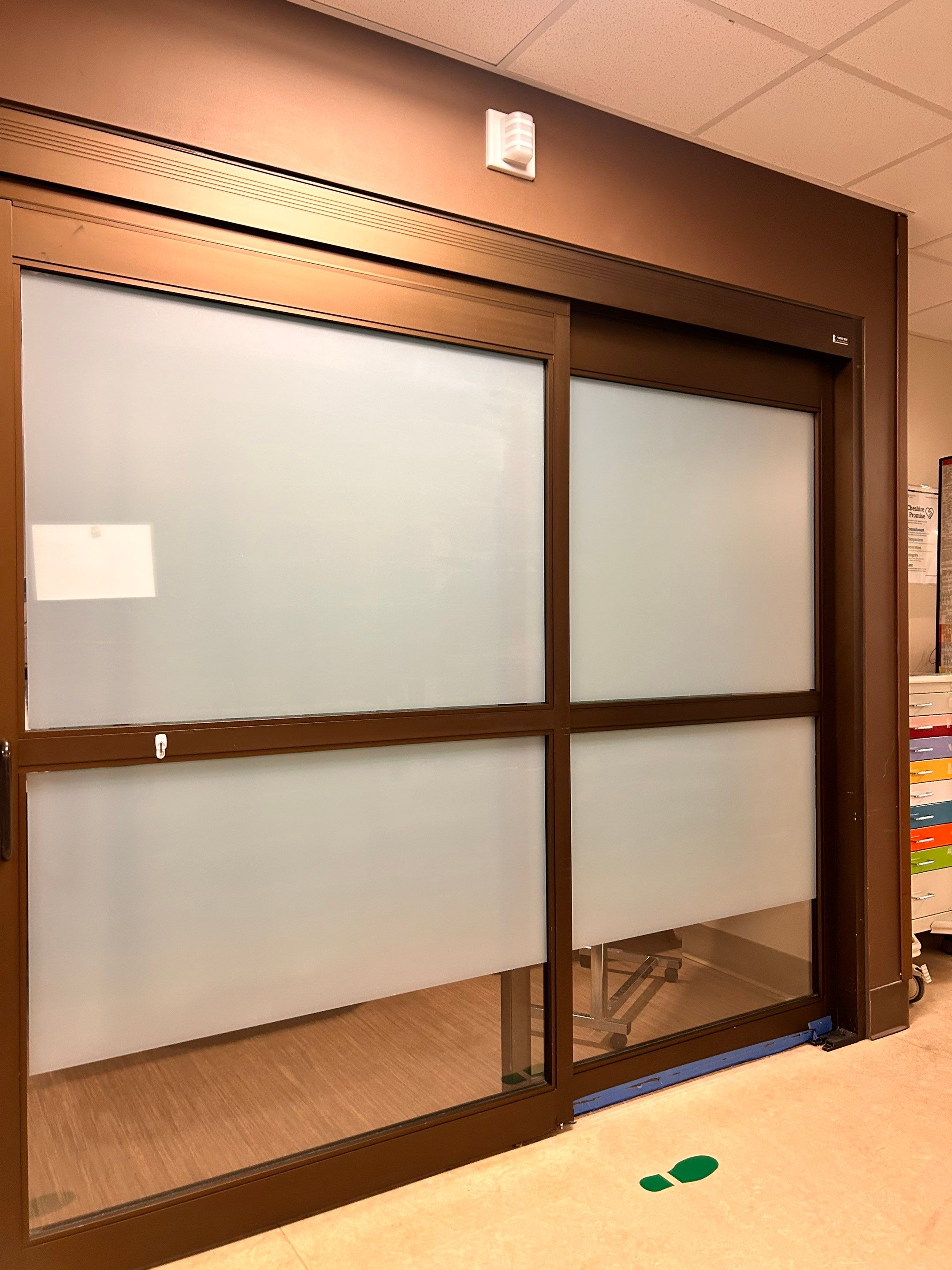 Cheshire Medical Emergency Department - Filming by Cheshire Glass Company