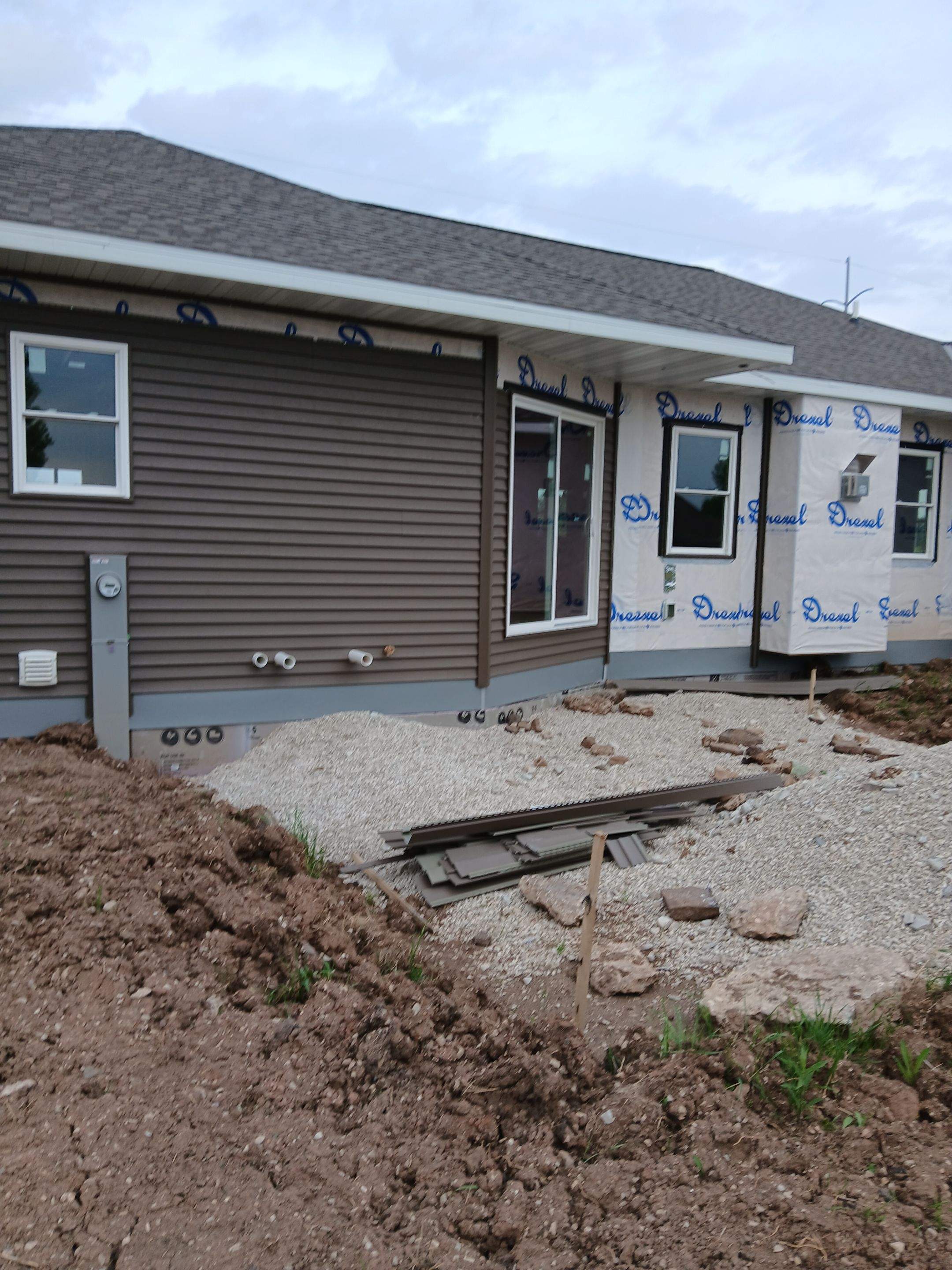 New Con Siding  by Gellings Roofing & Siding
