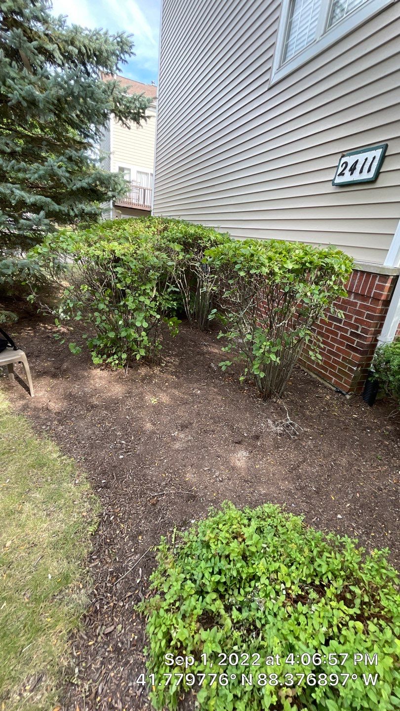 Court Yards of Orchard Valley Building 2411 by Affordable Roofing of America Inc.