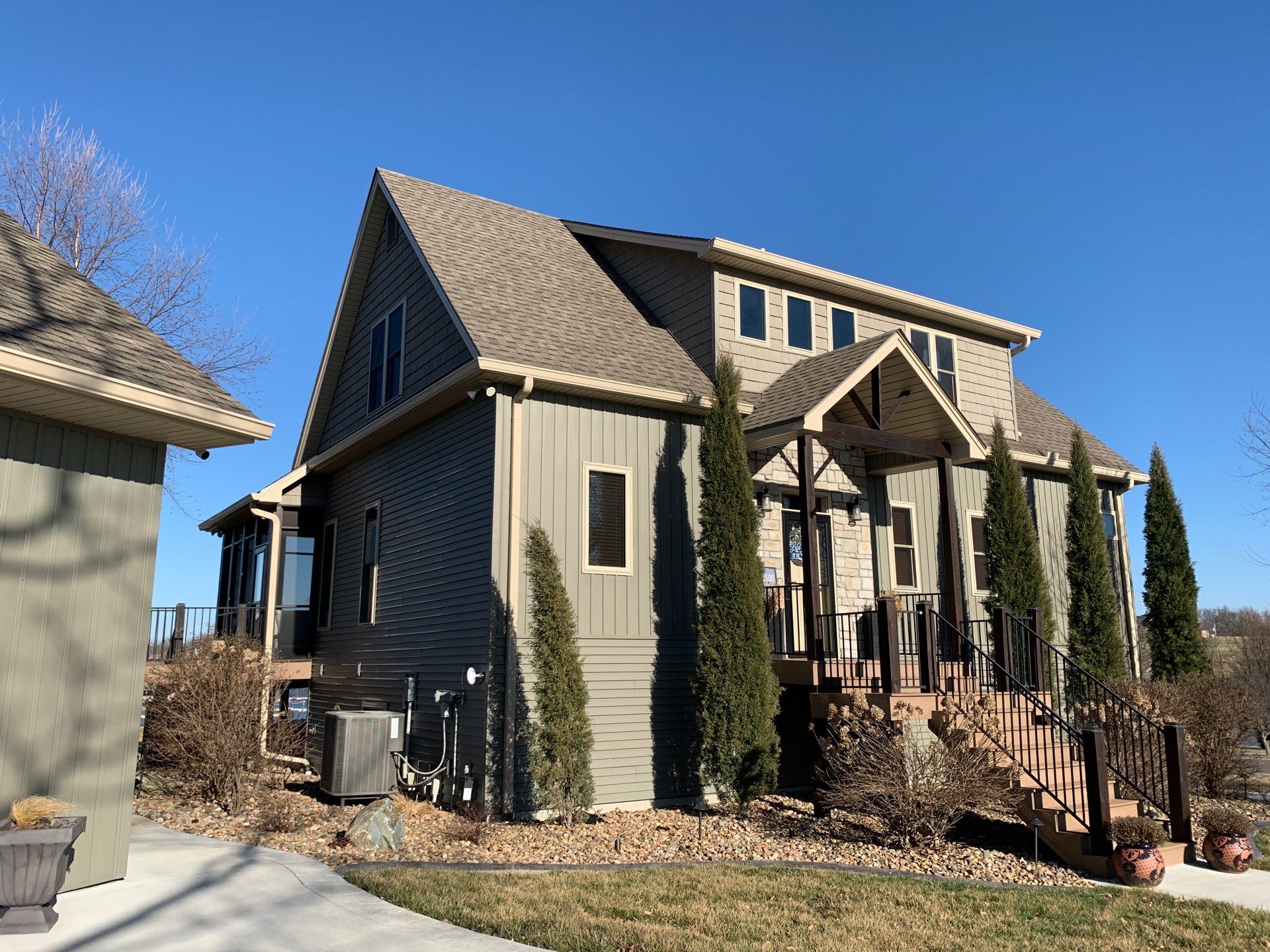 Lake Life = No Maintenance  !! by EEC  Windows, Siding & Roofing 