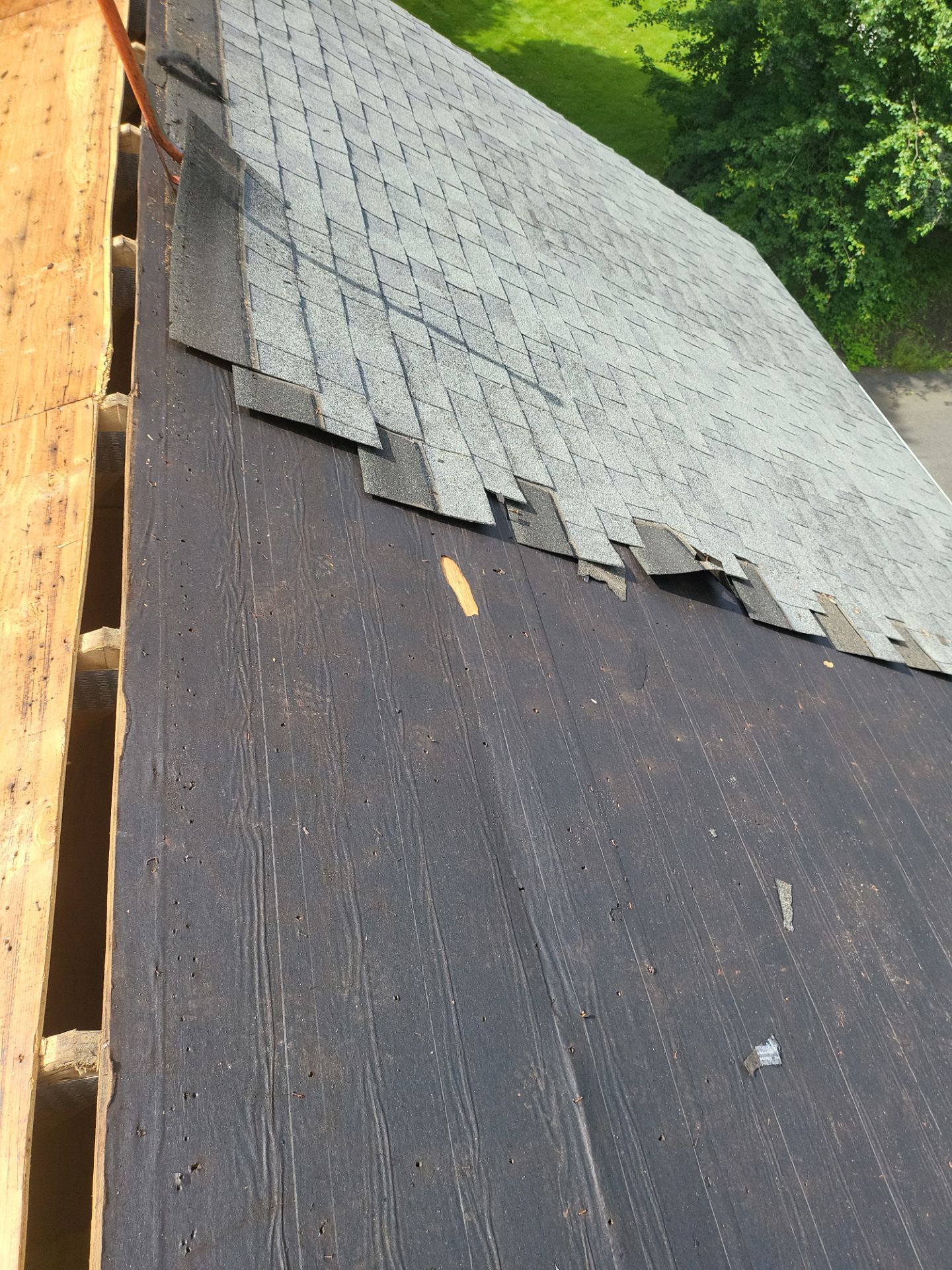 Residential Roofing Installation using Owens Corning TruDefinition Duration AR - Williamsburg Gray by A Plus Exterior