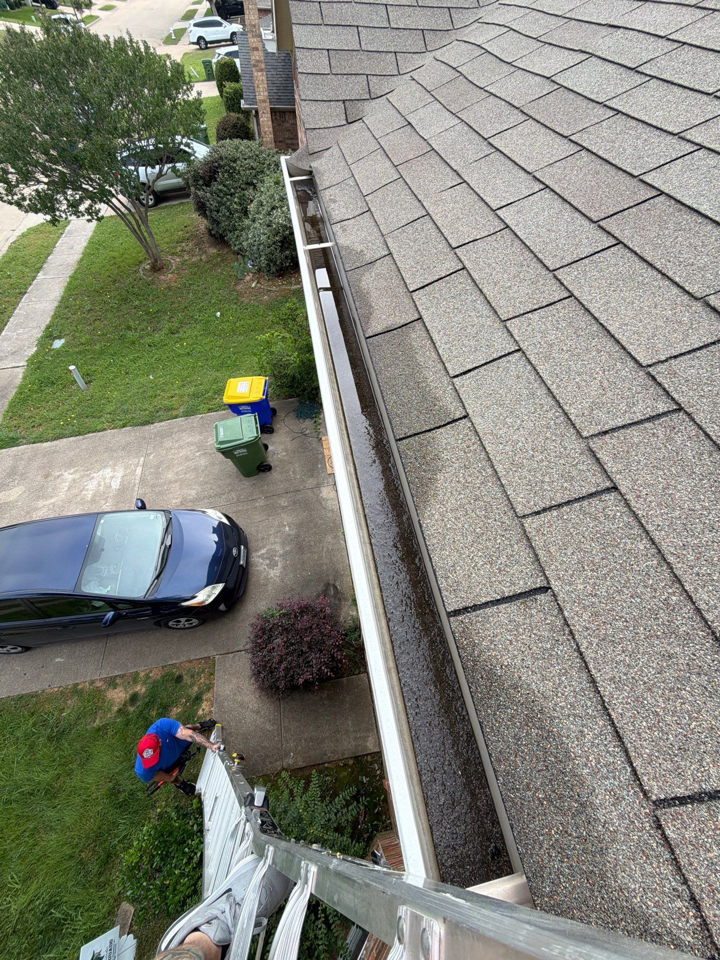 Comprehensive Roof Leak Detection and Siding Inspection in Seagoville by Rich the Roofer LLC