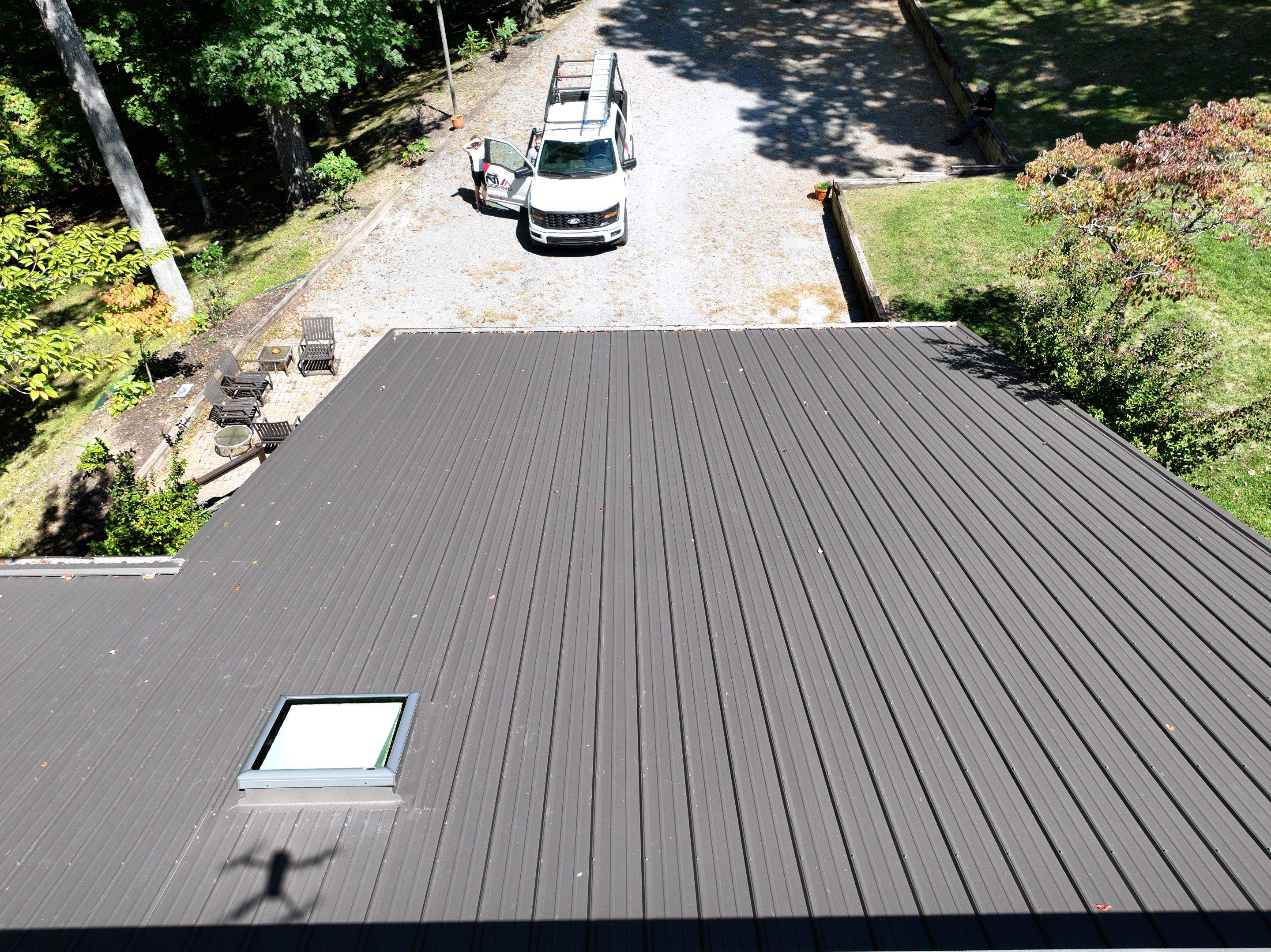 Thompson Residence by Omnia Roofing