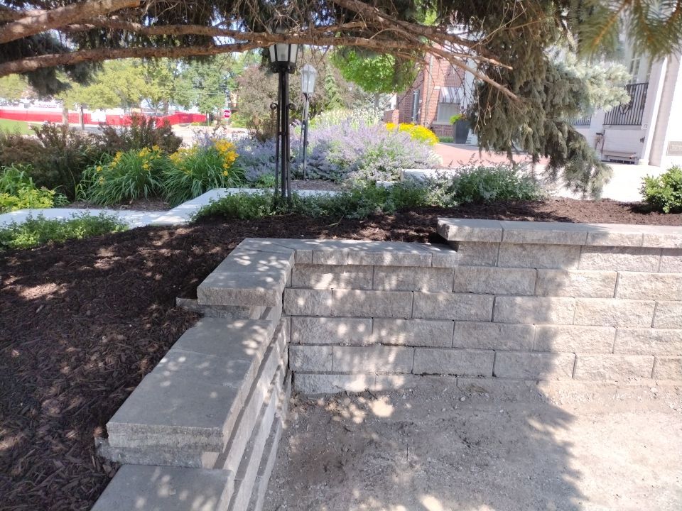 Replacement of existing retaining wall.  by New Horizon Landscapes