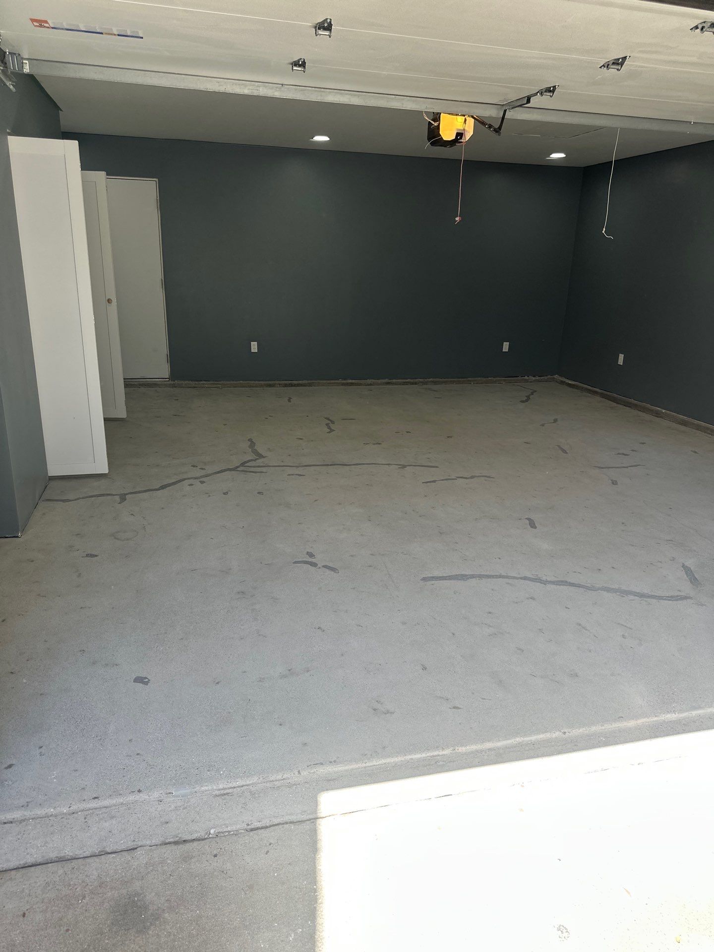 Simiron Polyurea Garage Floor Coating with Stargazer Chips by MGP Coatings
