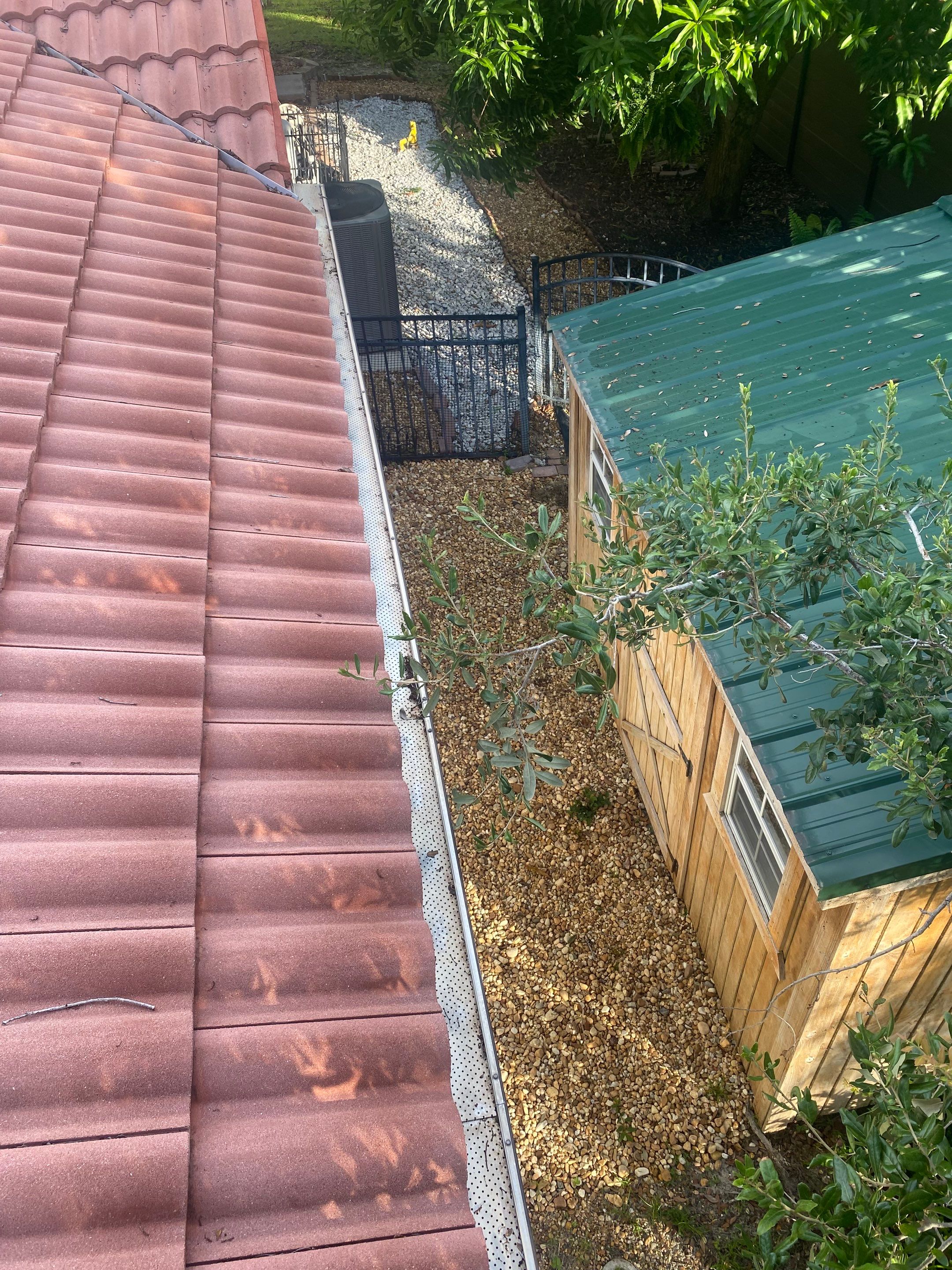 Gutter Guards Installation using gutter cleaning in Sarasota FL by Gutter Professors