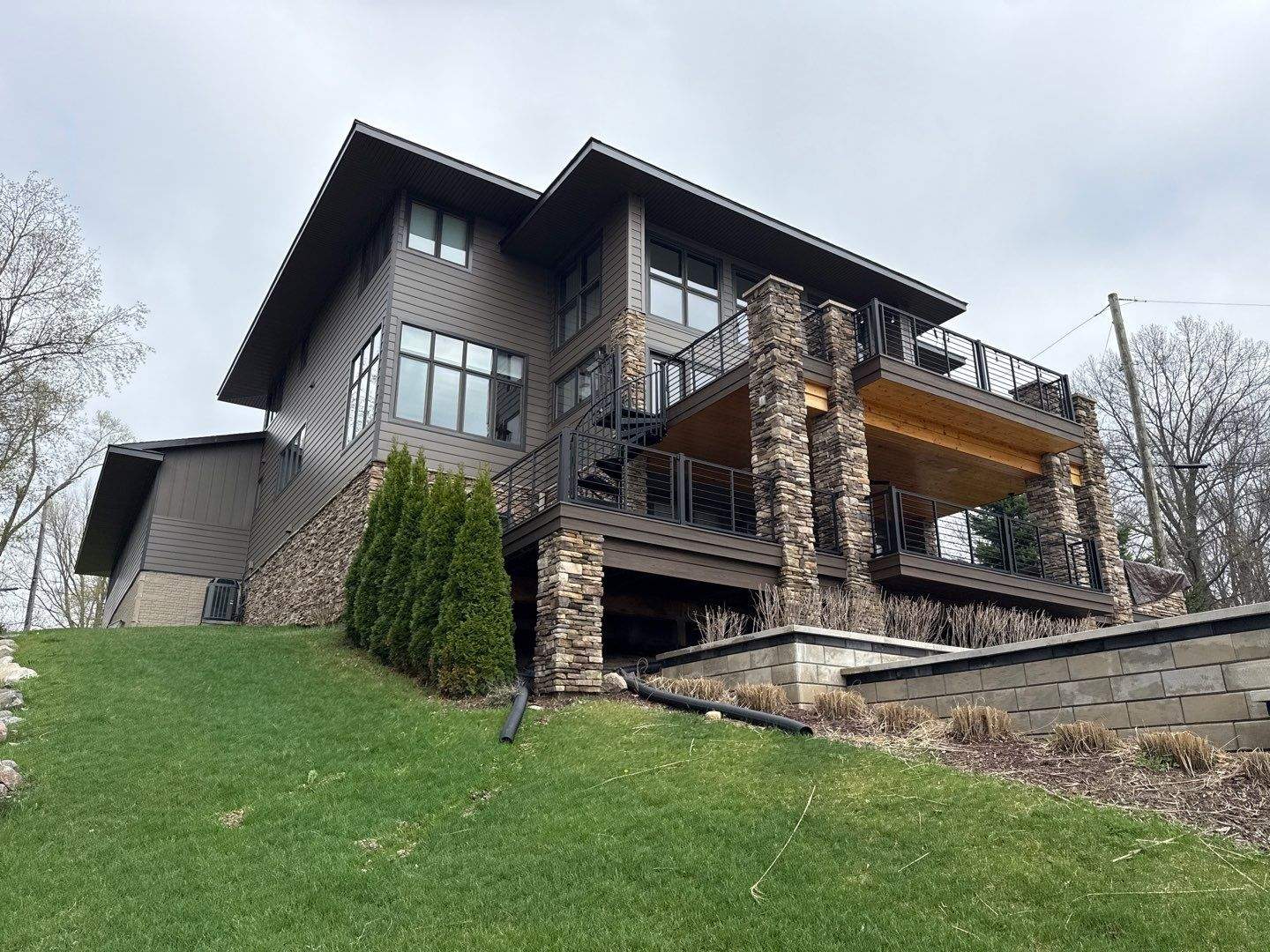 Siding Replacement using Ascend by 180 Contractors