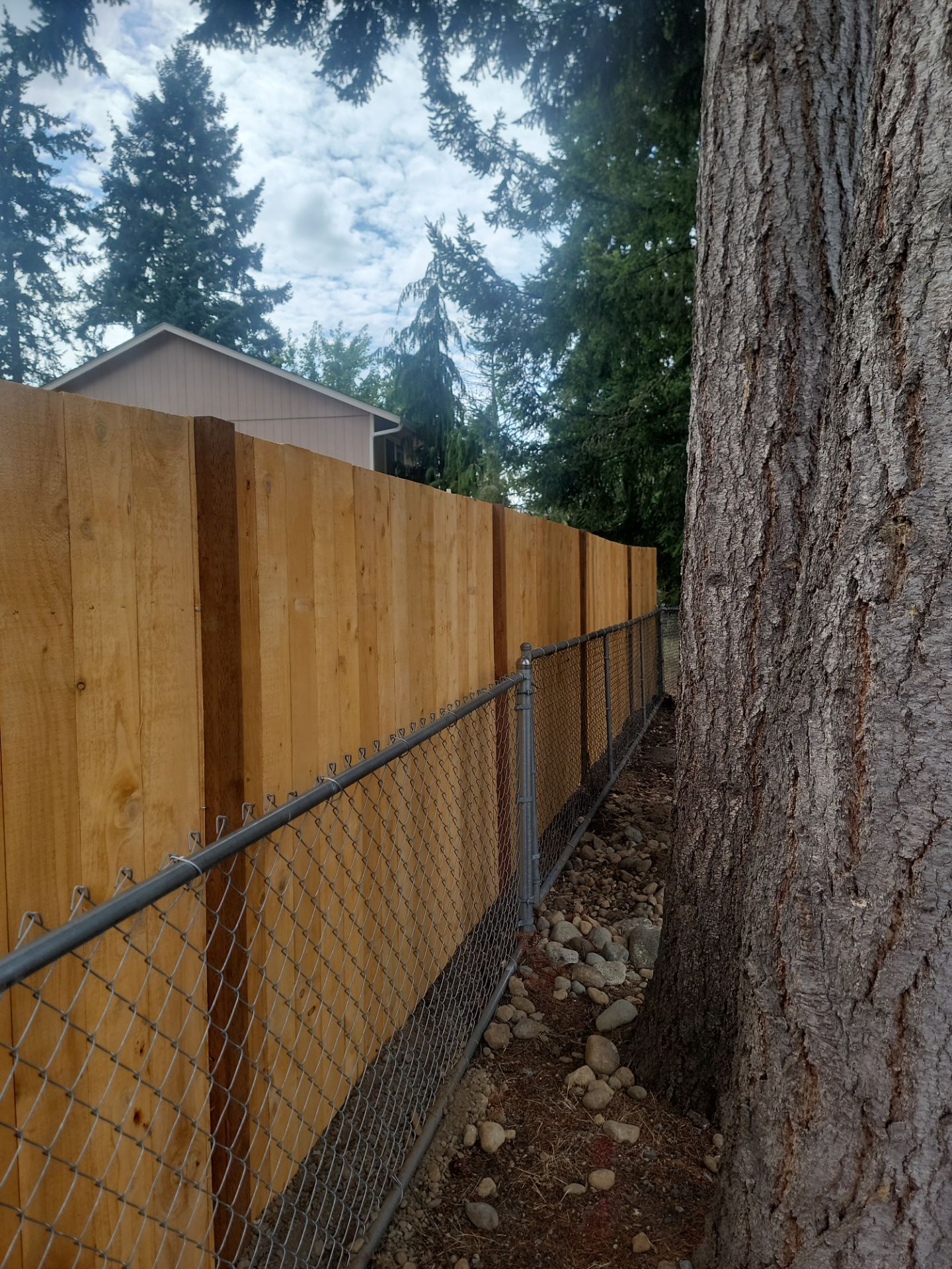 6 ft privacy fence by Long Range Customs LLC