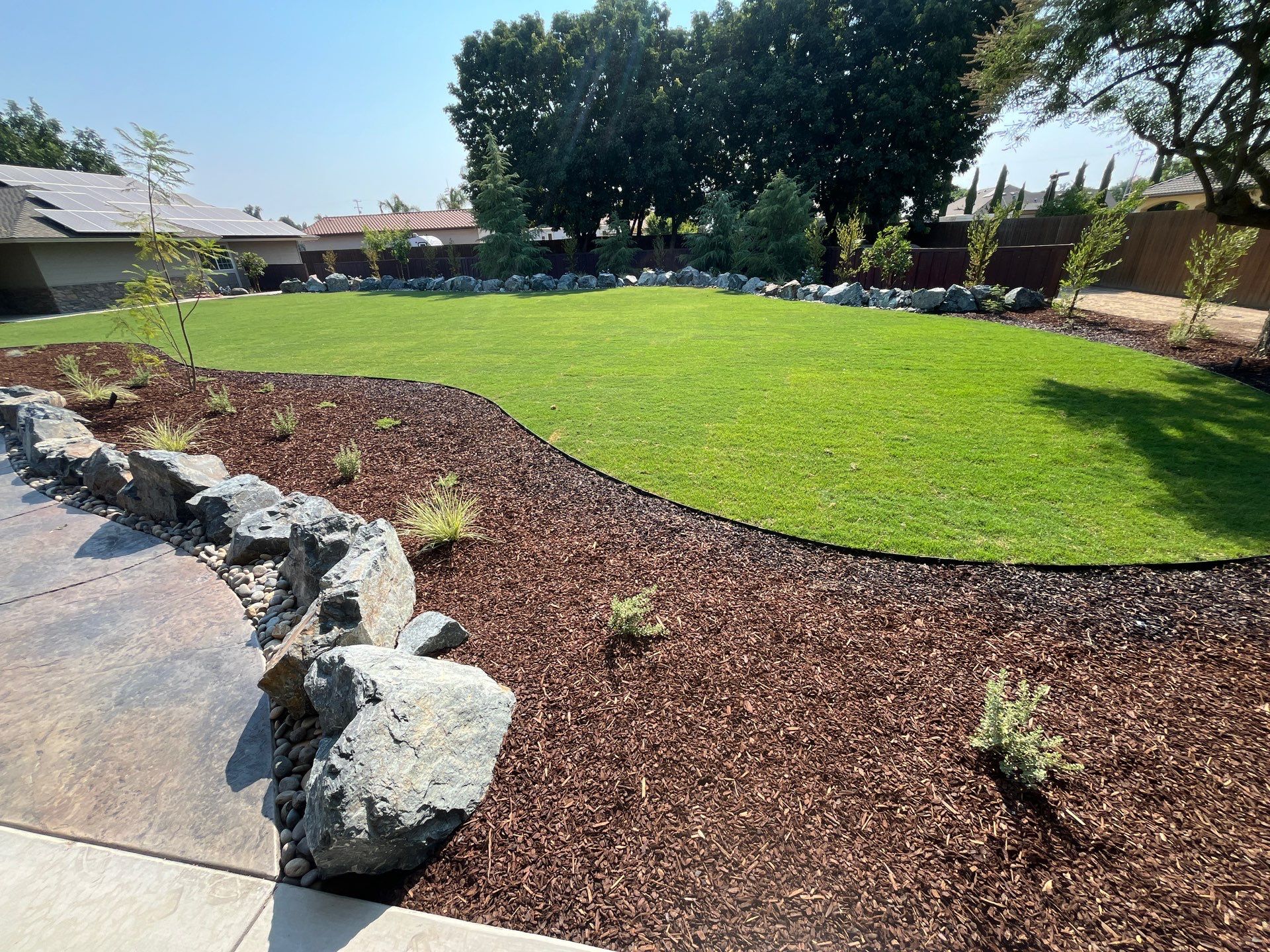 Relaxing Country Estate by Kaylor Landscape inc.