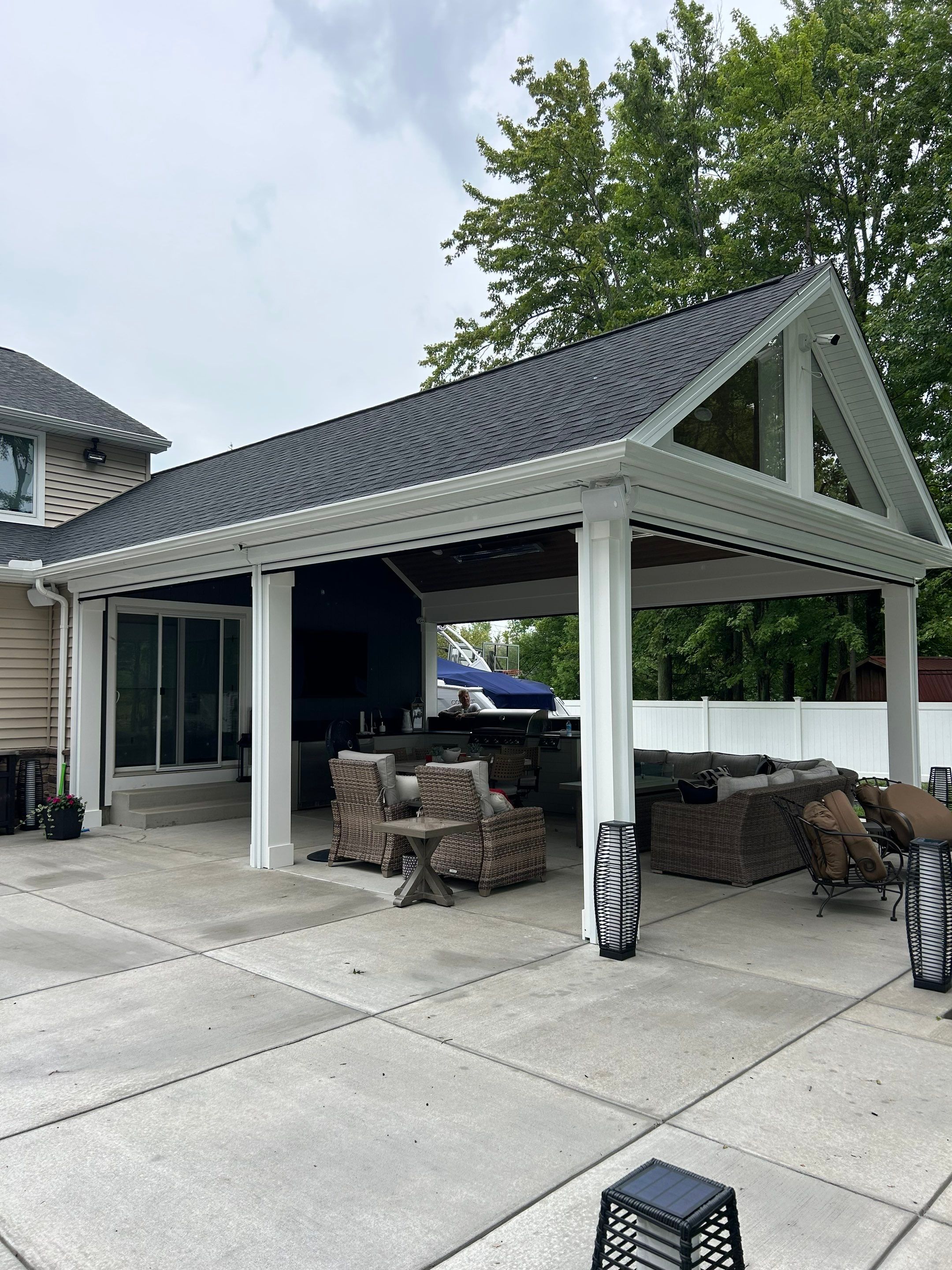 Patio Matre by Sharp General Contracting