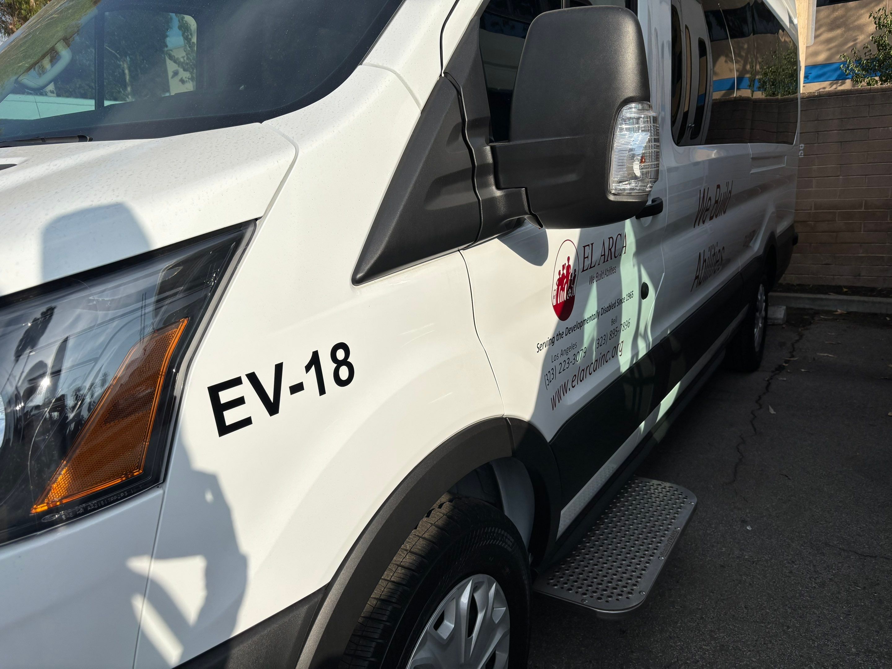 Project in Los Angeles by Golden State Signs